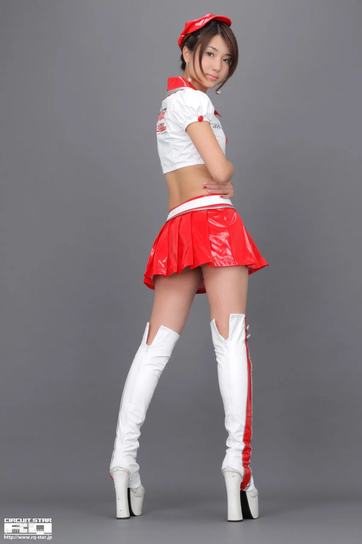 [RQ-STAR] NO.00586 Naoho Ichihashi 市橋直歩 Race Queen 寫真集 9