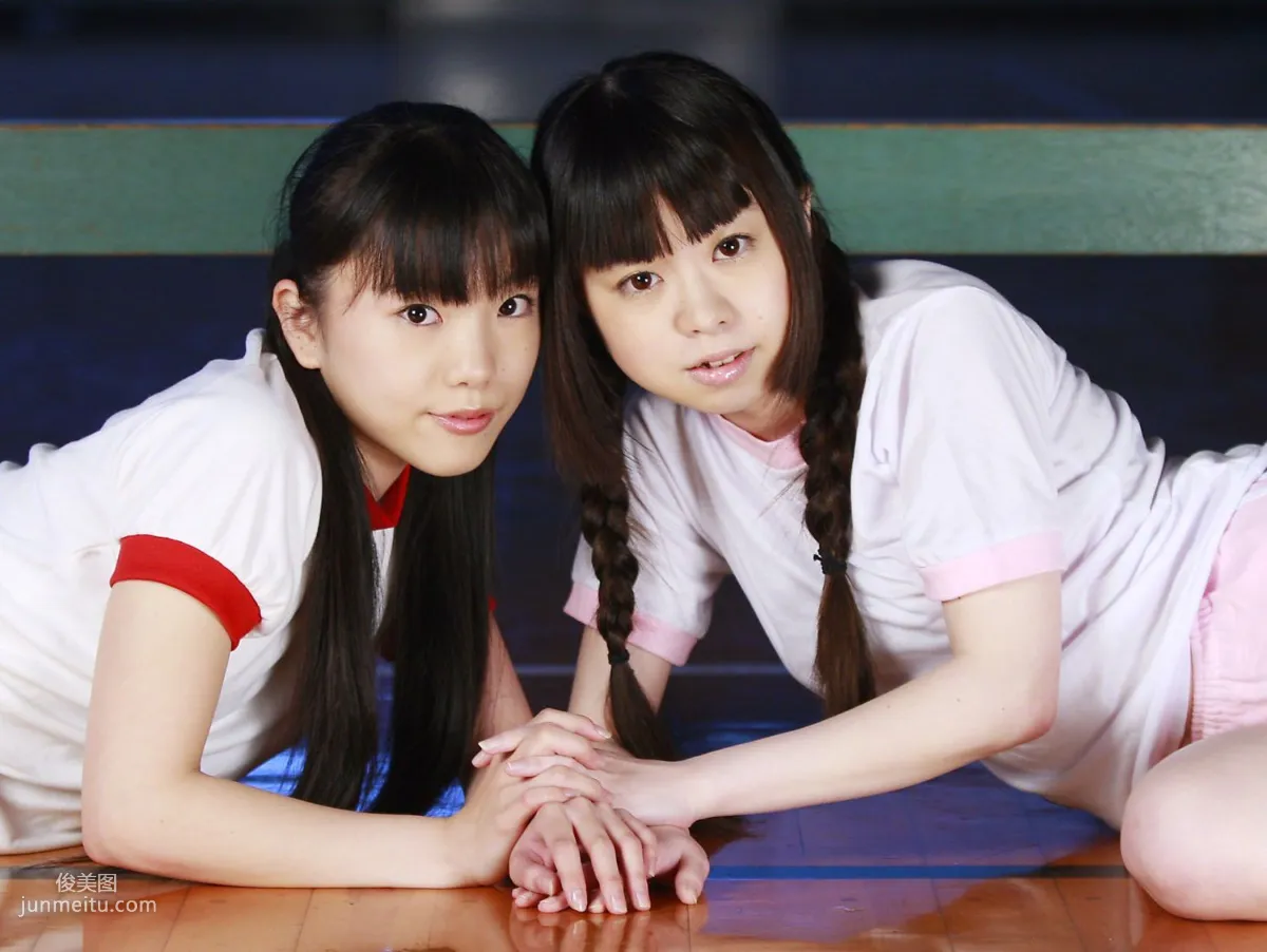 山本麻裡菜、山本有沙 《ガールズダイアリー ドキドキ 有沙＆まりな》 [PB寫真集] 10