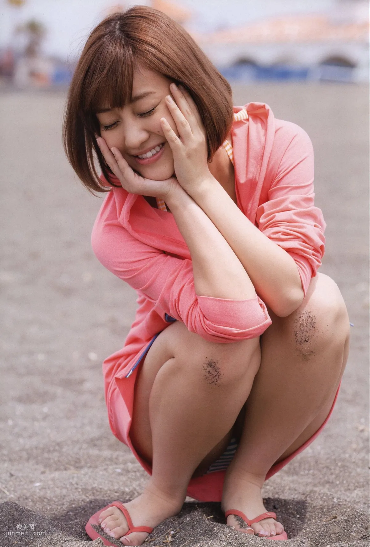萩原舞《Mai 2(まい 2)》 [PhotoBook] 写真集5