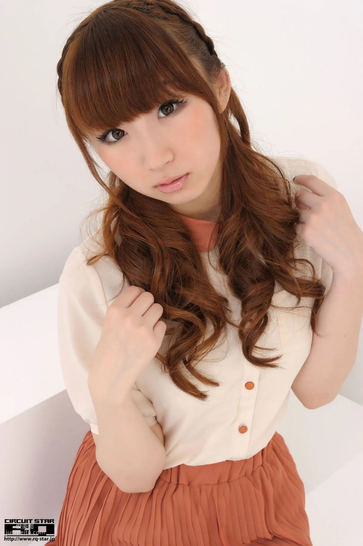 [RQ-STAR] NO.00563 Kana Arai 荒井嘉奈 Race Queen 寫真集 53