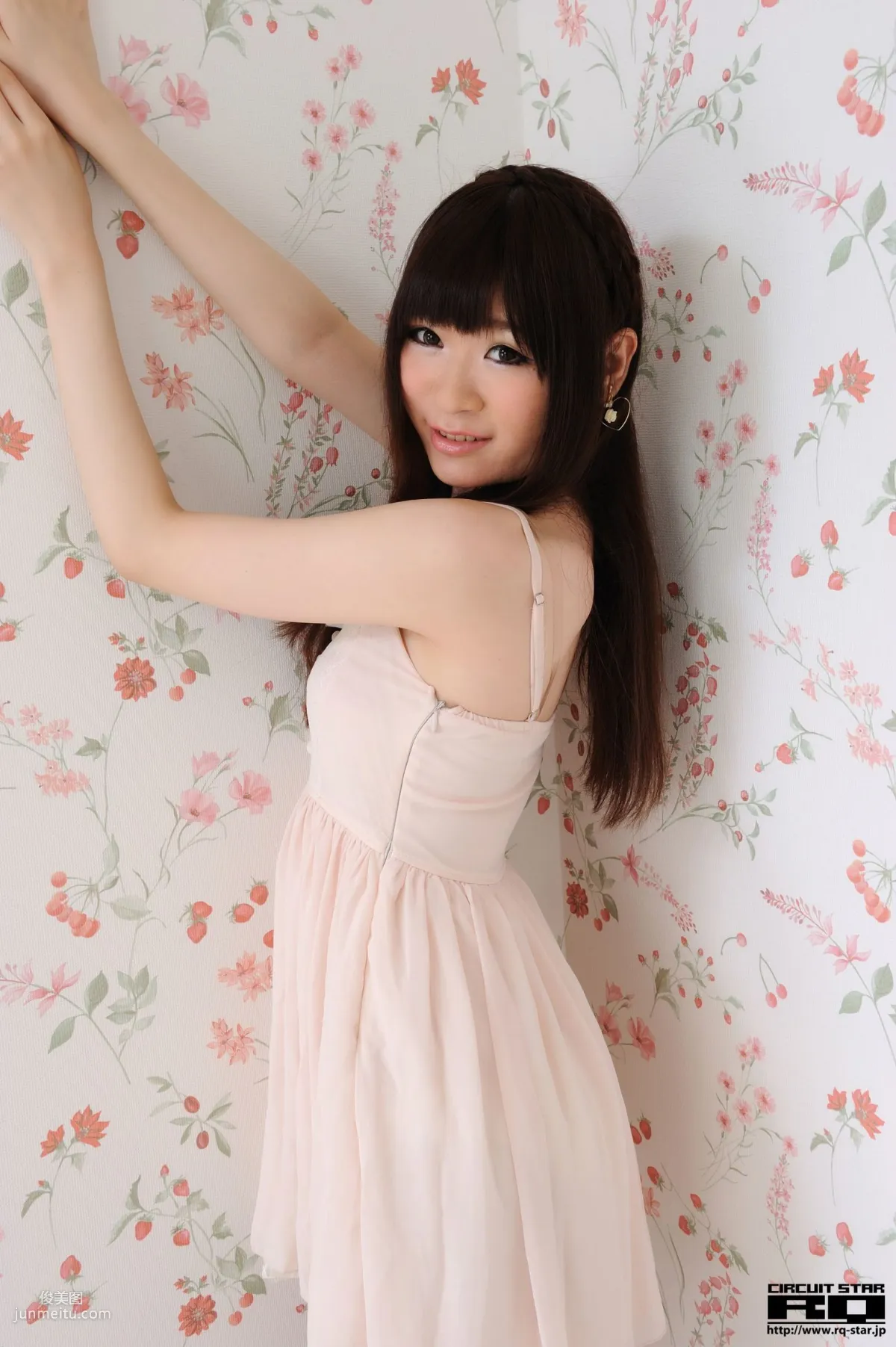 [RQ-STAR] NO.00564 Eri Tomoki 友木えり Private Dress 寫真集 34