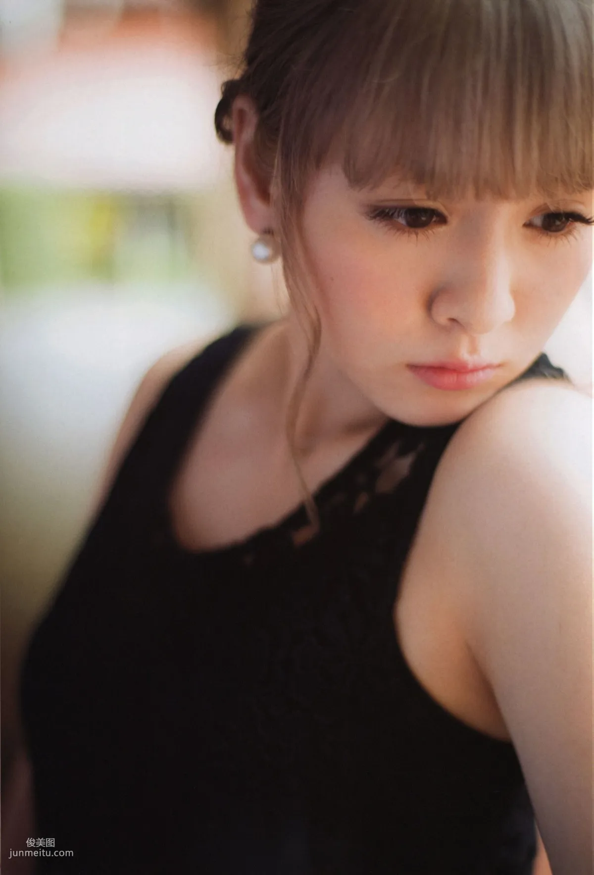 Alo Hello! Berryz 工房 Photobook 2013 [PB寫真集] 17