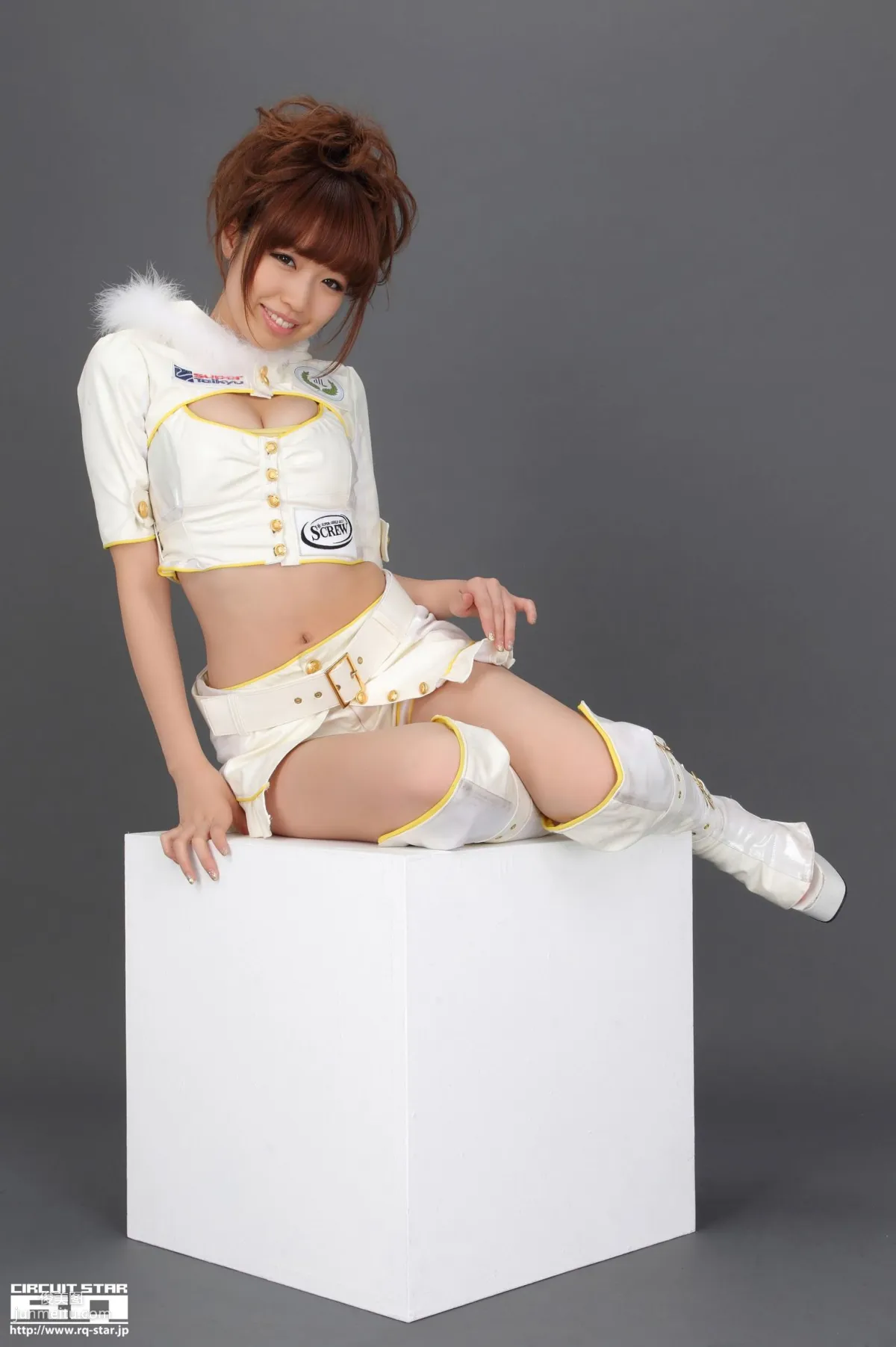 [RQ-STAR] NO.00619 山冈实乃里 Race Queen 写真集17