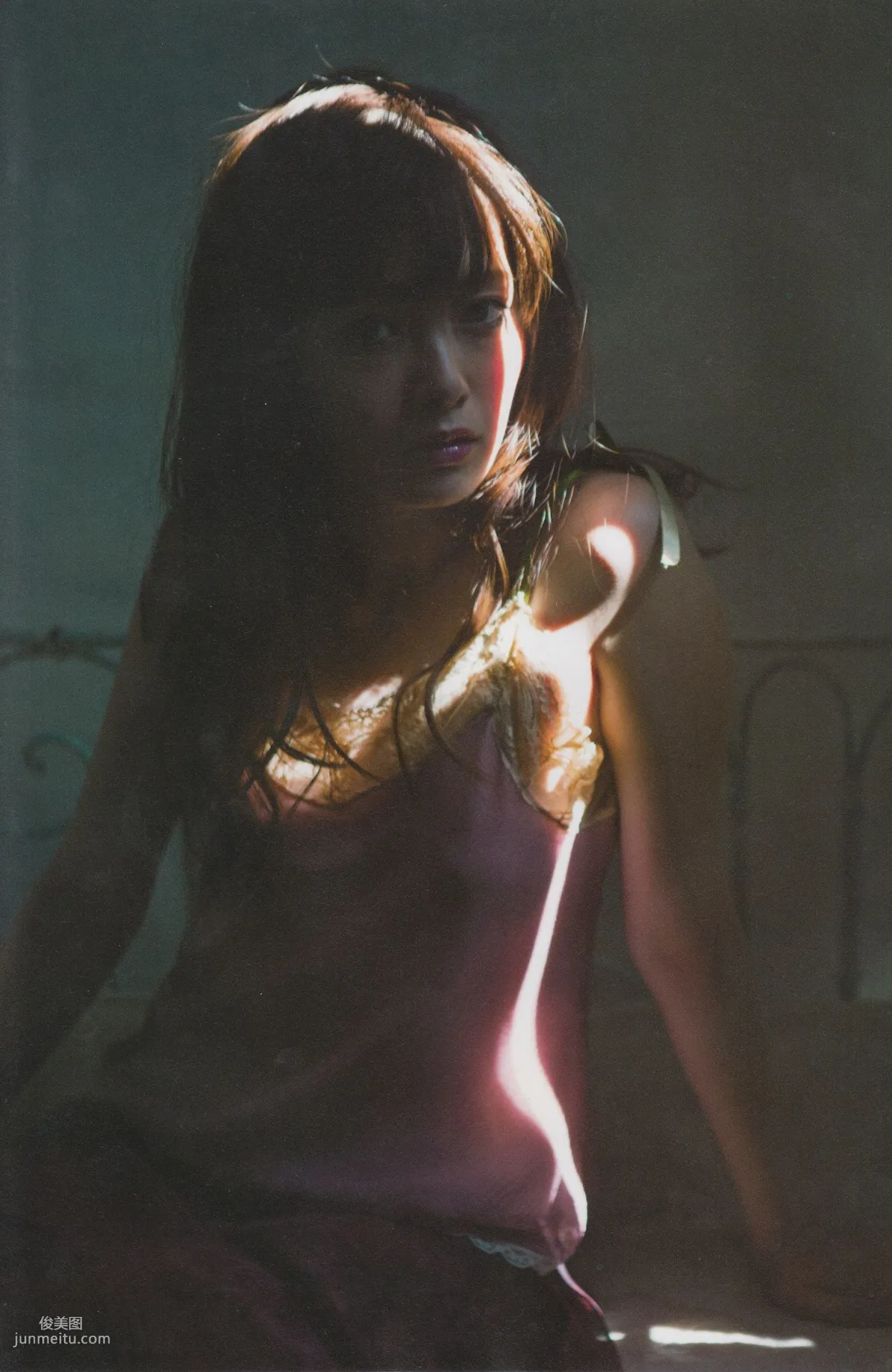 白石麻衣《清純な大人｣》 [Photo Book] 寫真集 46