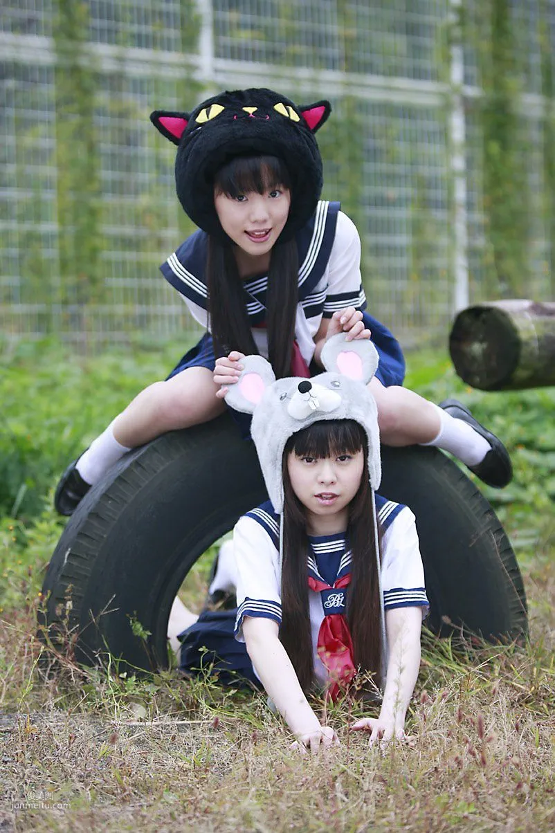 山本麻裡菜、山本有沙 《ガールズダイアリー ドキドキ 有沙＆まりな》 [PB寫真集] 38