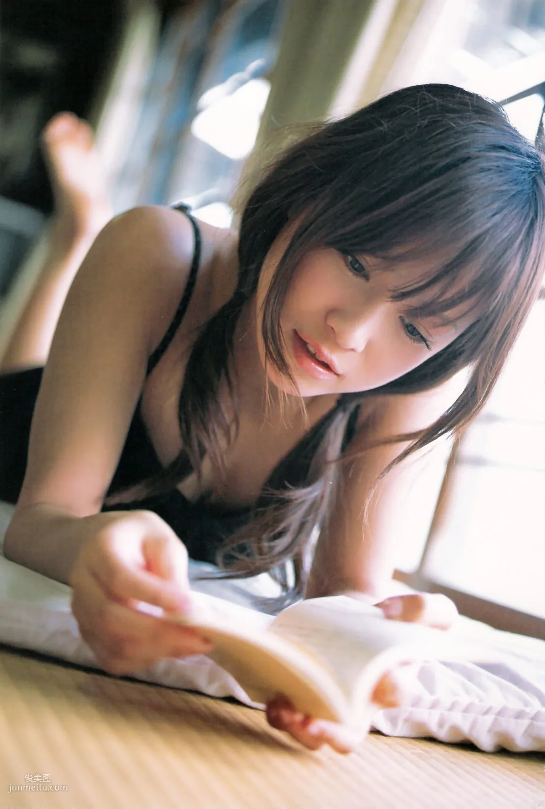 亀井絵裡 《ERI》 [Photo Book] 寫真集 59
