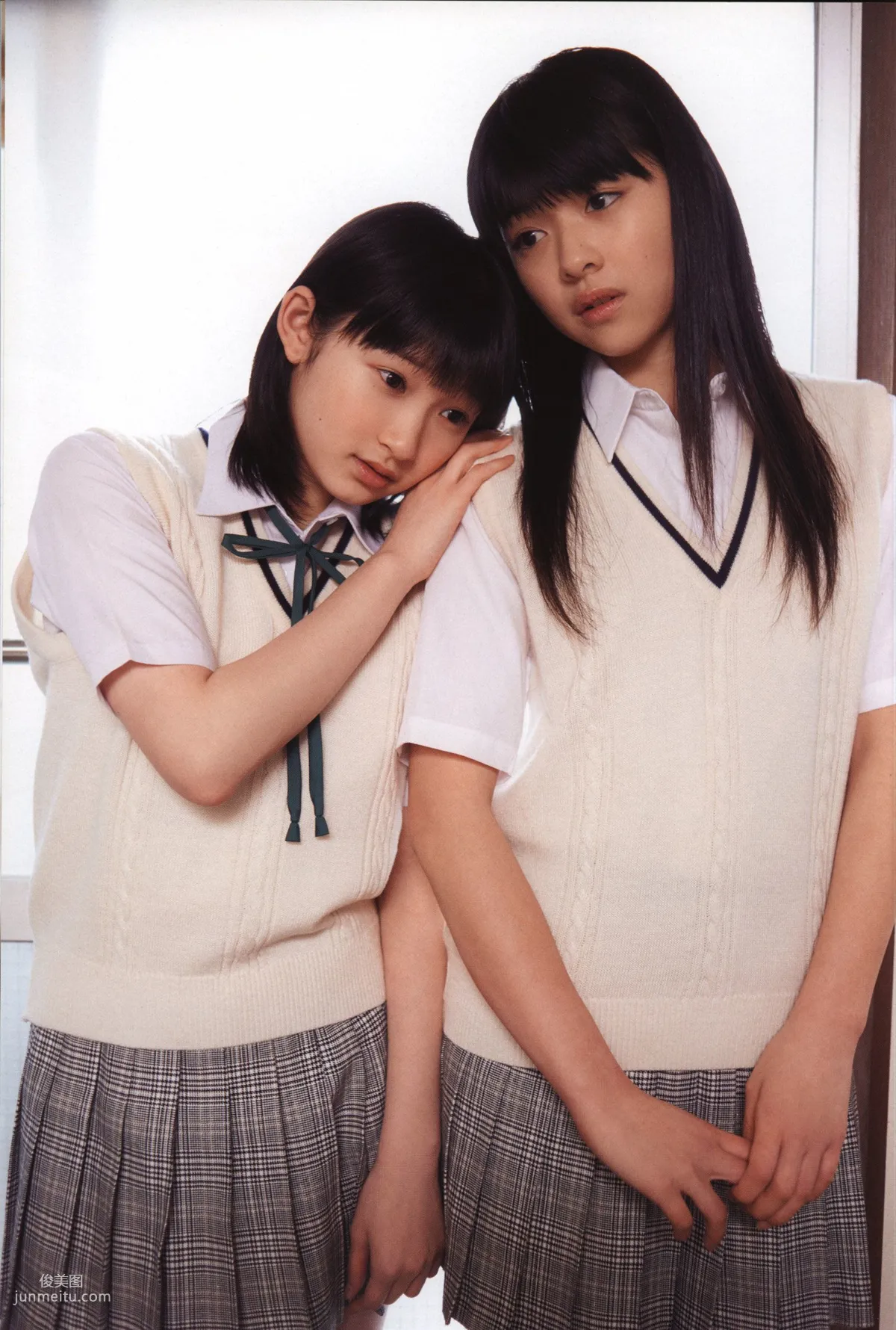 Juice=Juice《OFFICIAL PHOTO BOOK》 [PB] 寫真集 10