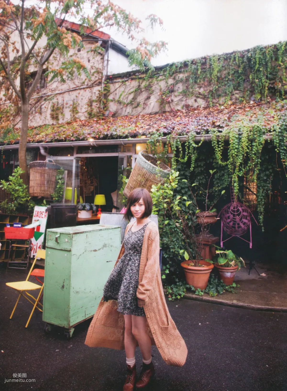 Atsuko Maeda Clumsy [Photo Books] photo 10