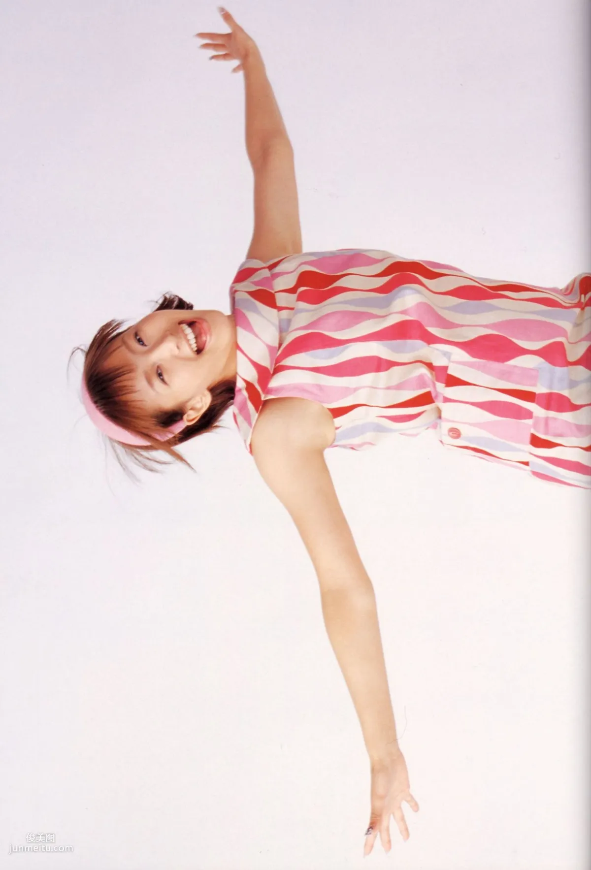 藤本美貴《Mikitty》 [PhotoBook] 写真集75