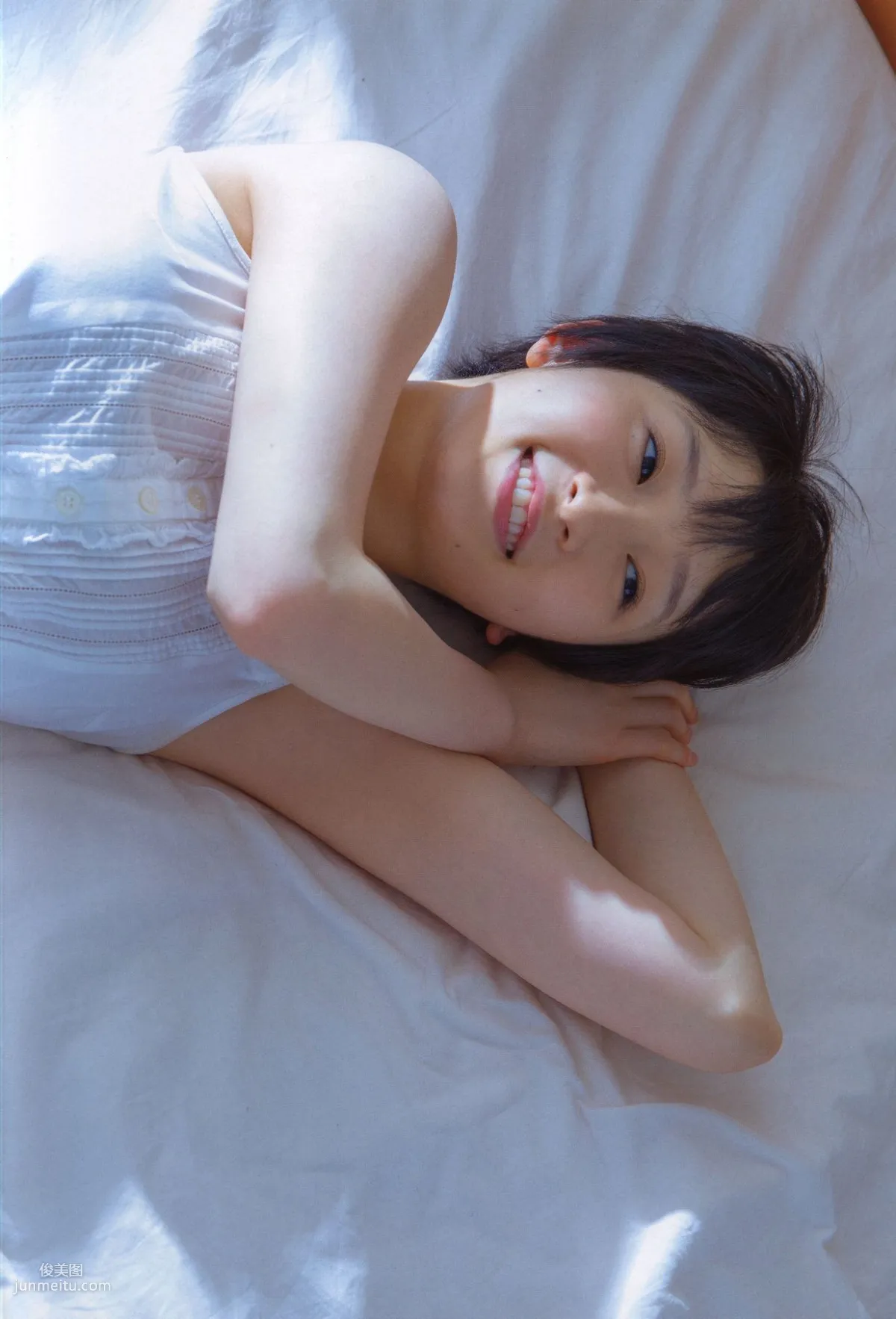 宮本佳林《Karin sixteen》Amazon限定カバーVer [PB寫真集] 19