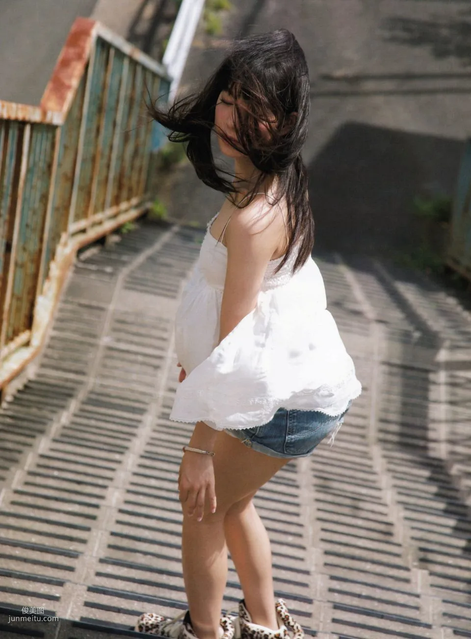 Miyuki Watanabe, Miru Kami [Photo book] Photo Set photo 144
