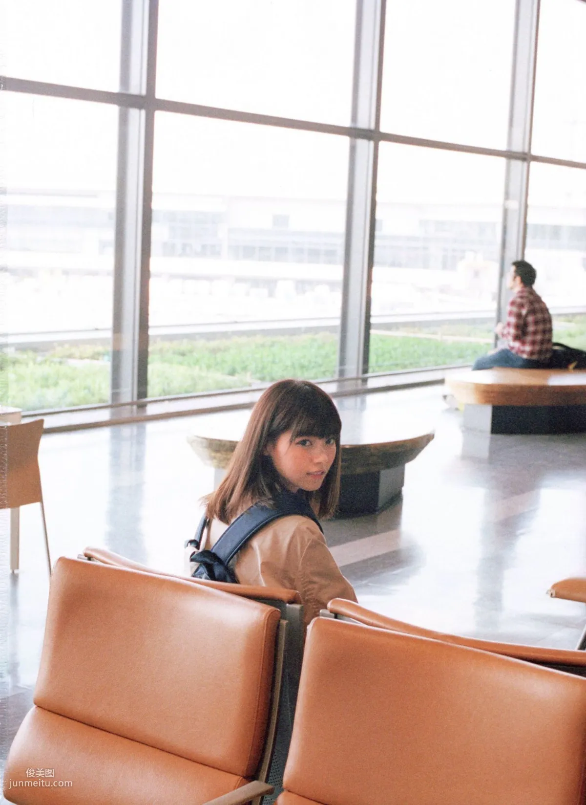 西野七濑 《風を着替えて》 [PB写真集] 140