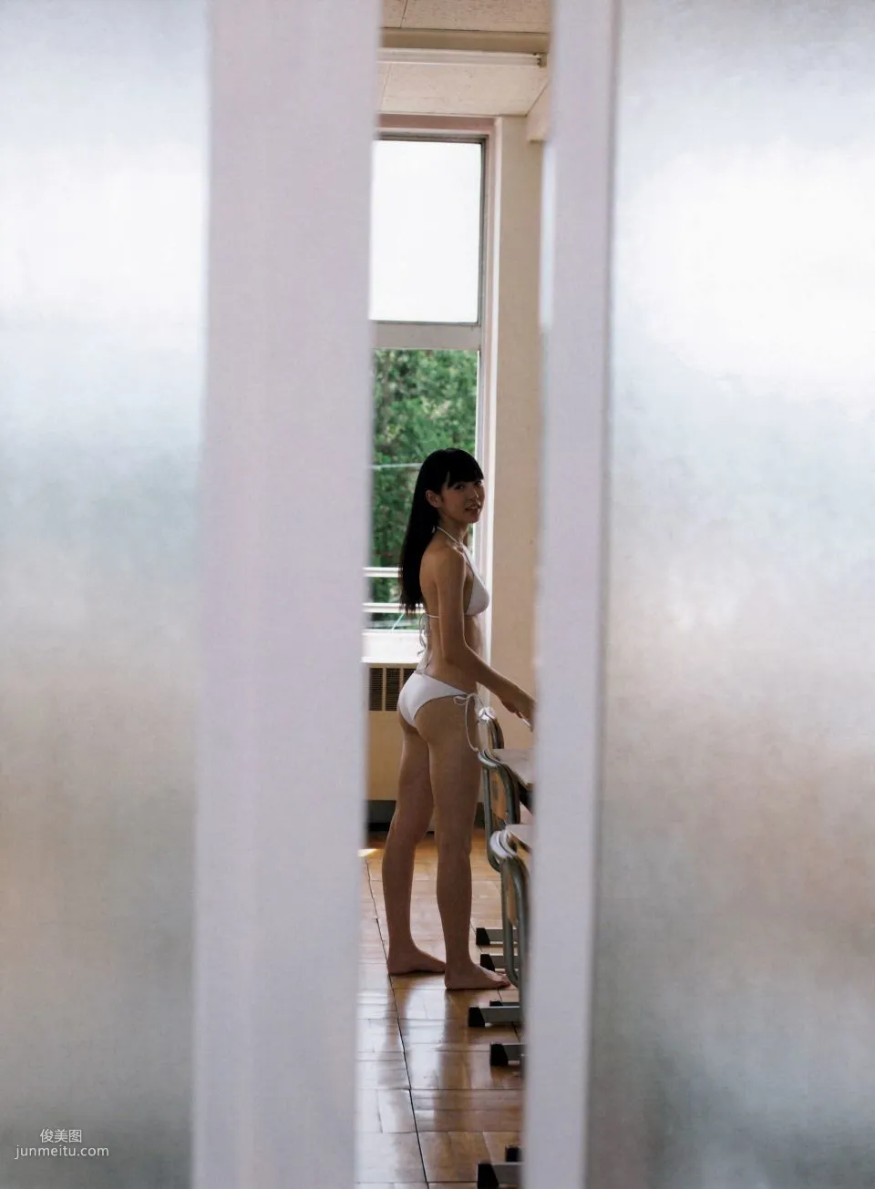 Miyuki Watanabe, Miru Kami [Photo book] Photo Set photo 87