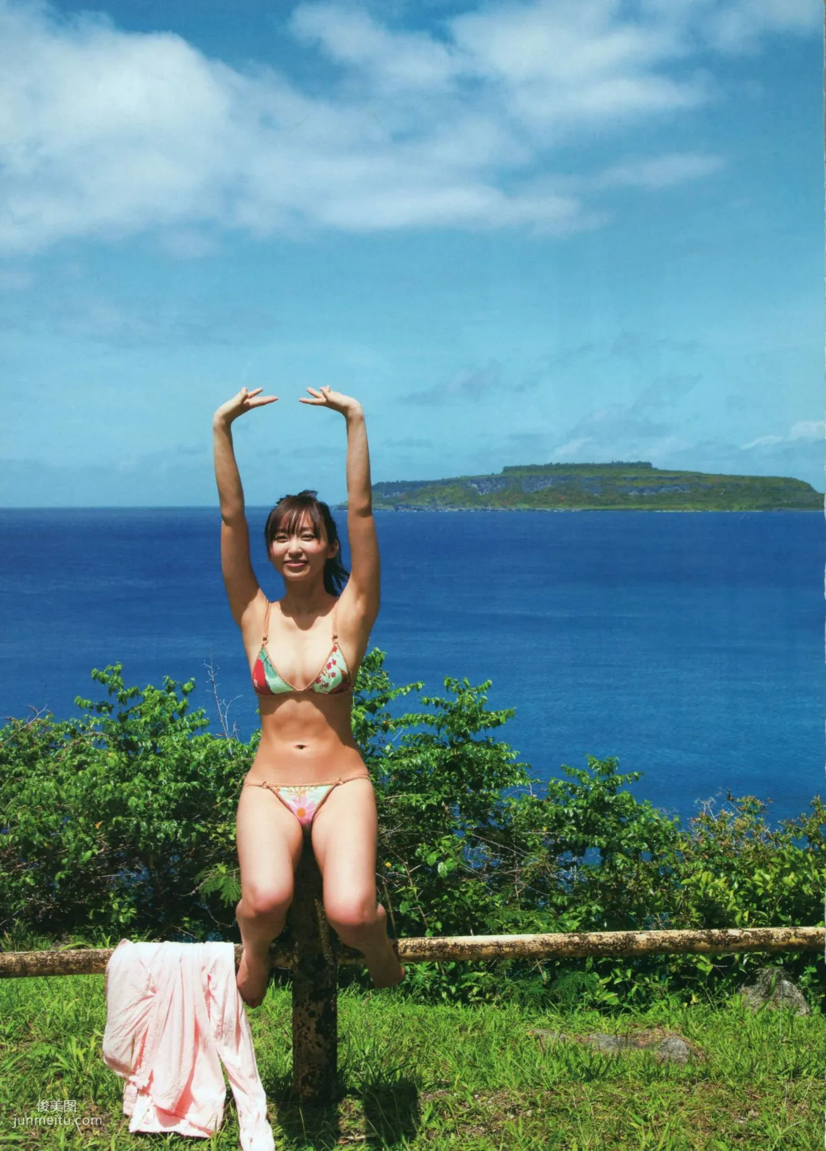 吉木りさ 《Heaven》 [PhotoBook] 写真集53
