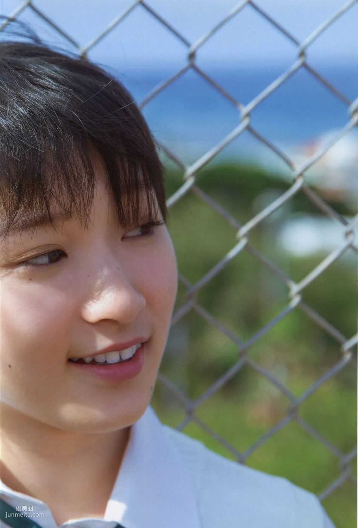 宮本佳林《Karin sixteen》Amazon限定カバーVer [PB寫真集] 23