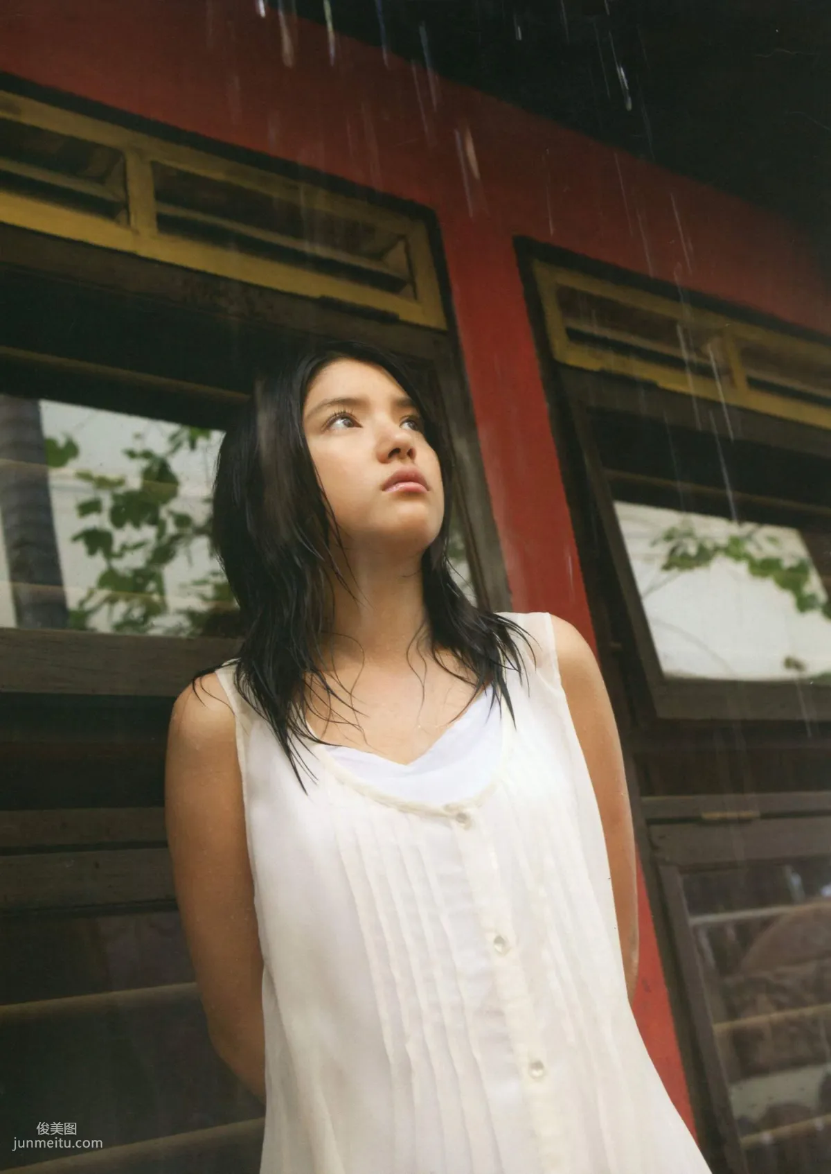川島海荷《Umikaze》 [PhotoBook] 寫真集 90
