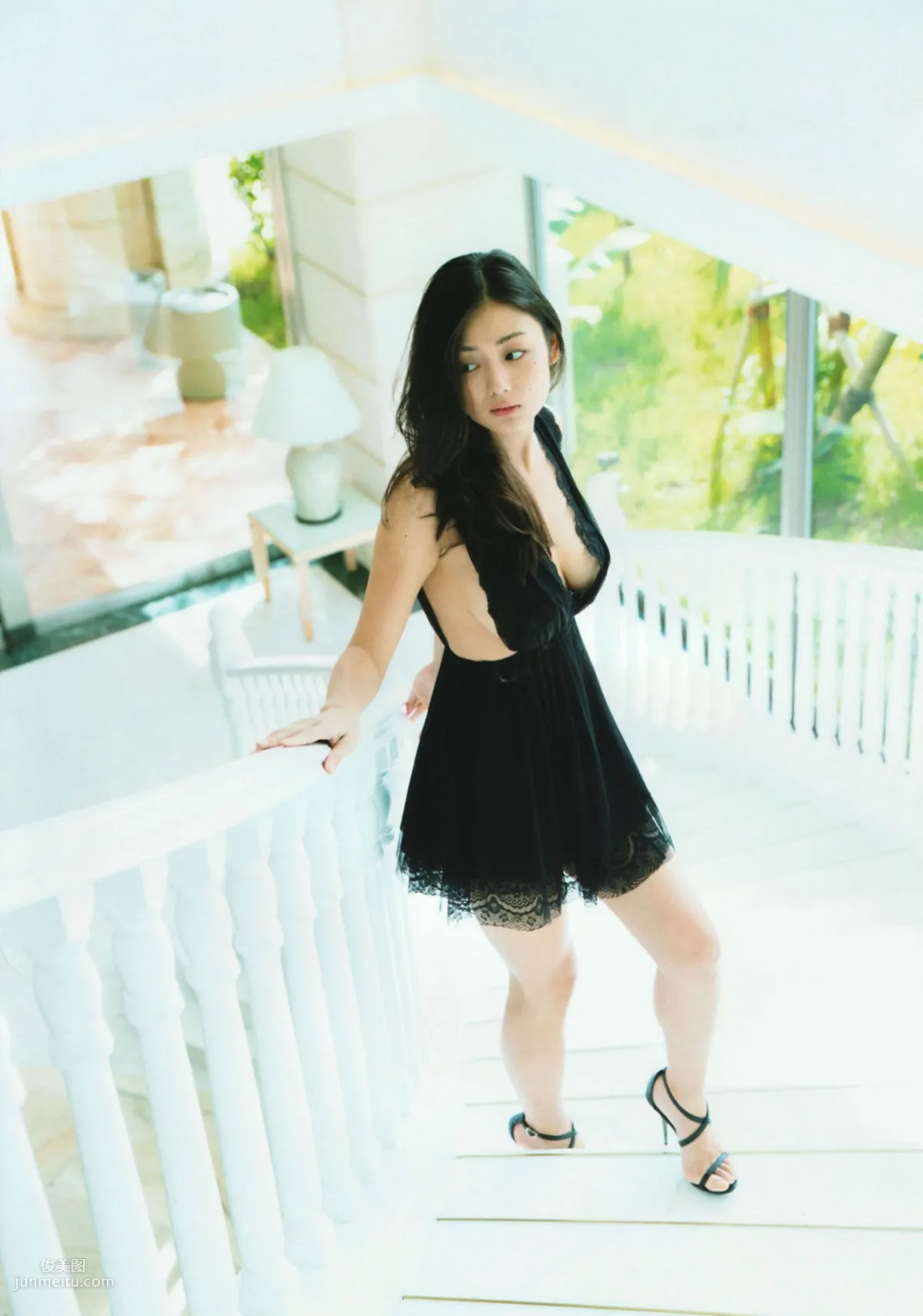 Moemi Katayama Mermaid [Photo book] Photo Set photo 9