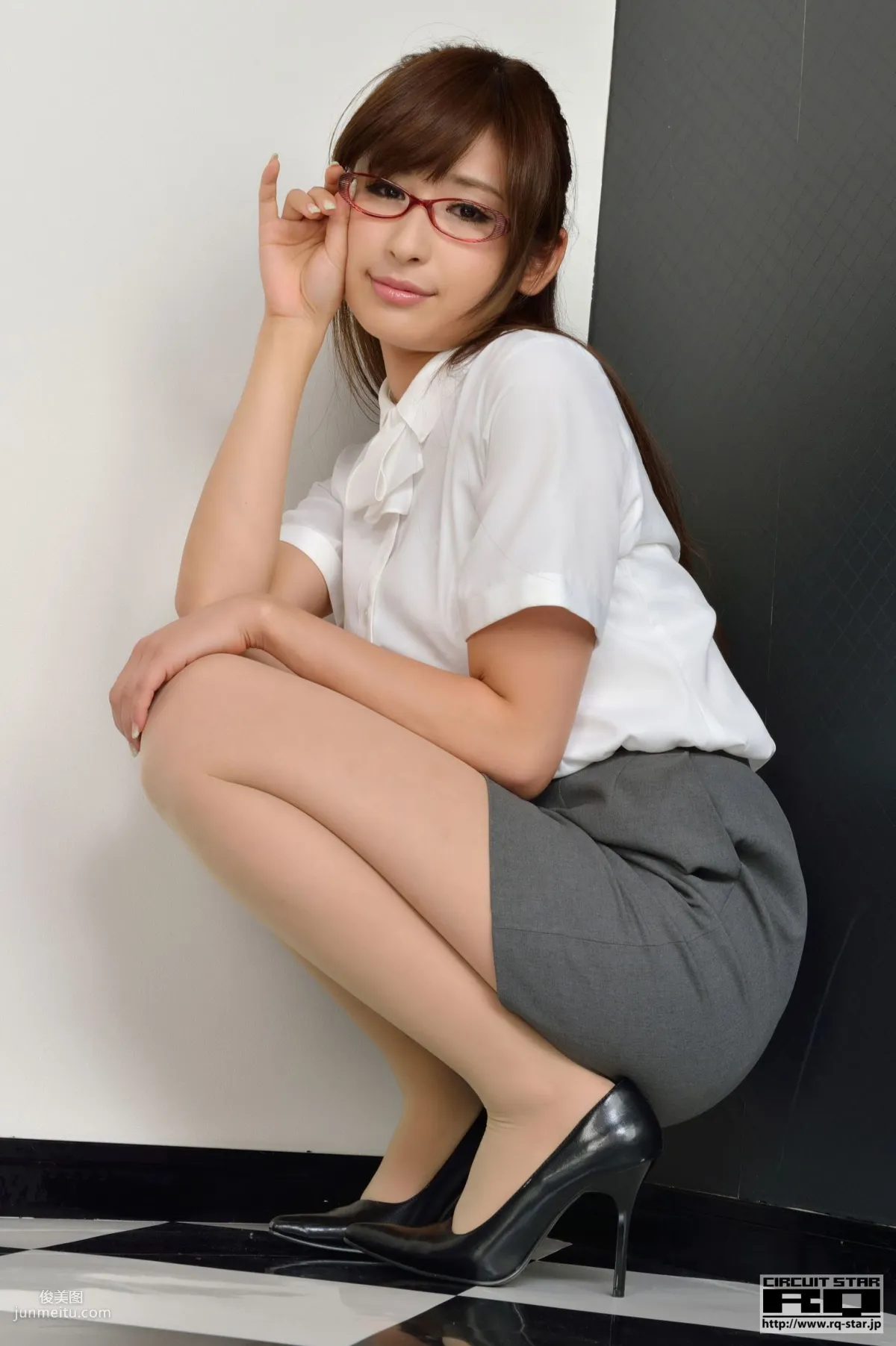 [RQ-STAR] NO.00685 Ayaka Arima 有馬綾香 Office Lady 辦公室女郎 寫真集 35