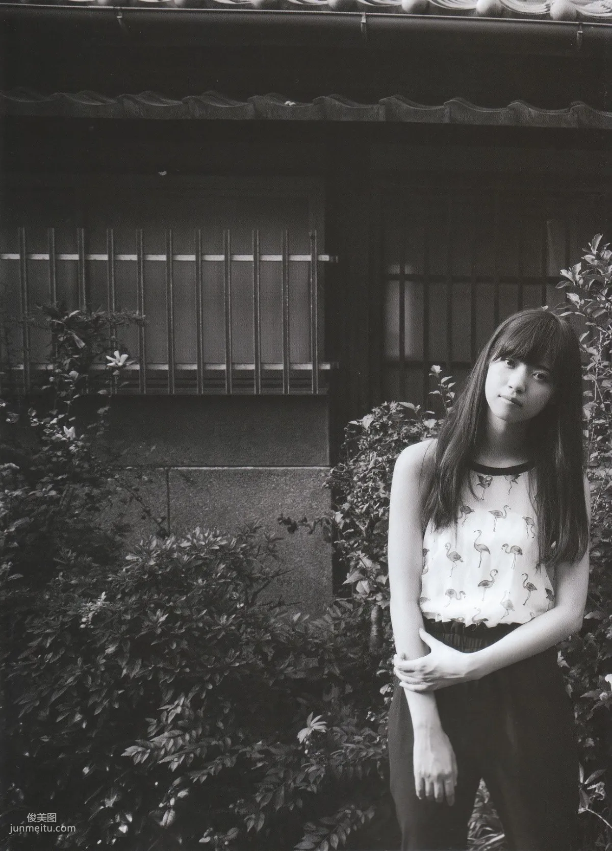 Nanase Nishino《Everyday Clothes》 [Photo Books] photo 2