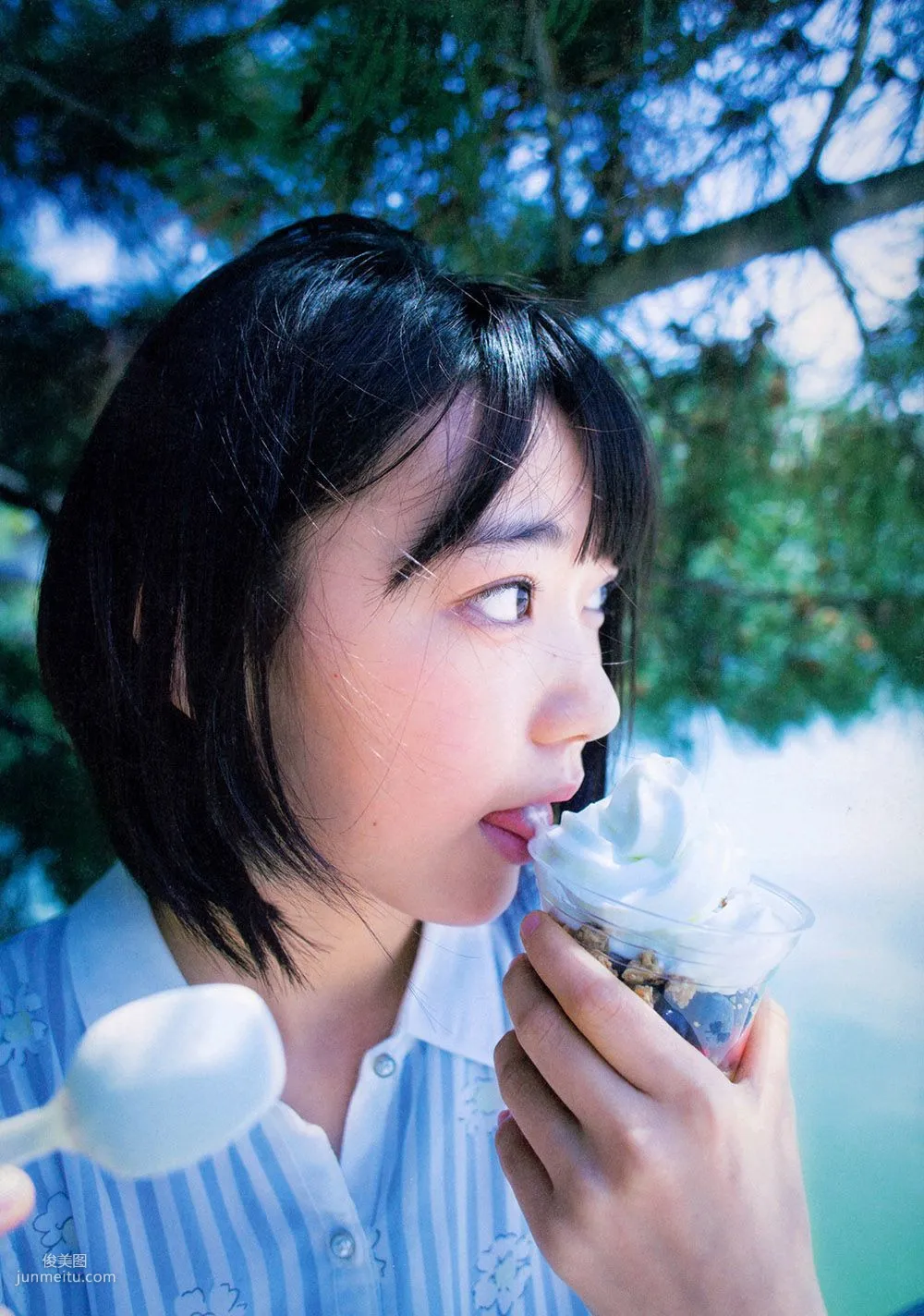 宮脇咲良/宮脅咲良《Sakura》 [PB寫真集] 48