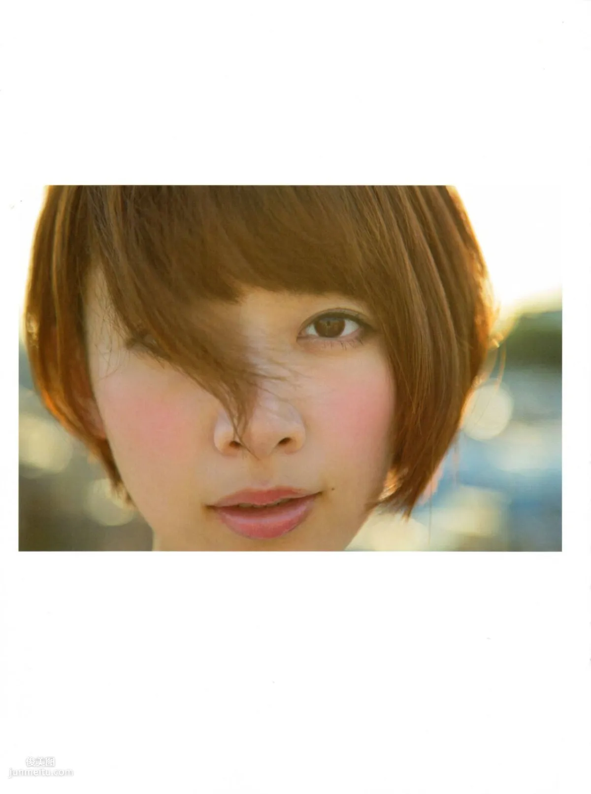 Nanami Hashimoto Gentle Thorns [Photo Books] photo 31