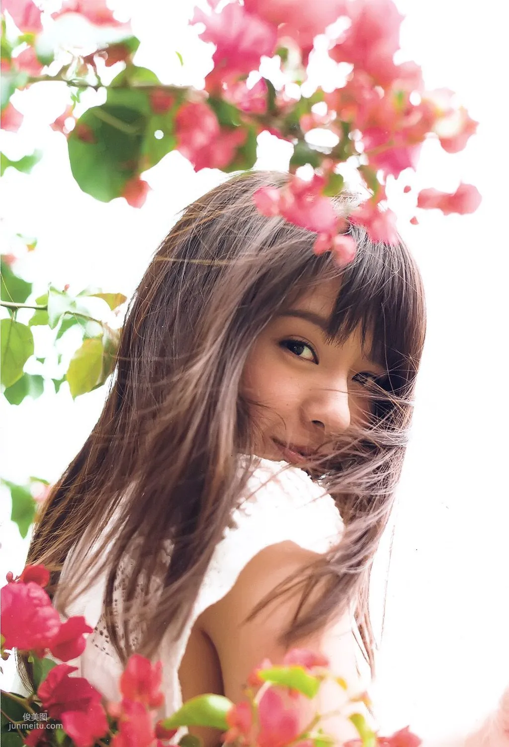山田菜々/山田菜菜《NMB48卒業メモリアル·フォトブック》 [PB寫真集] 46