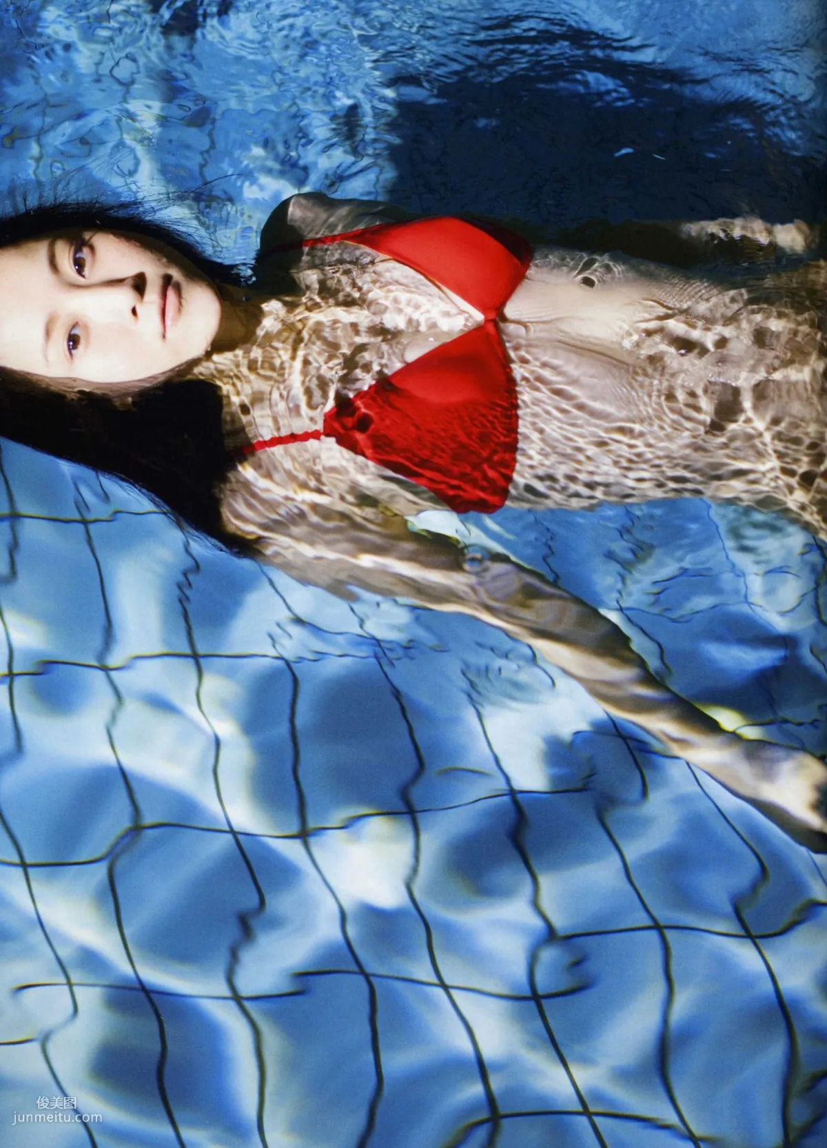 松井玲奈 《Kingyo》 Goldfish [PB寫真集] 69