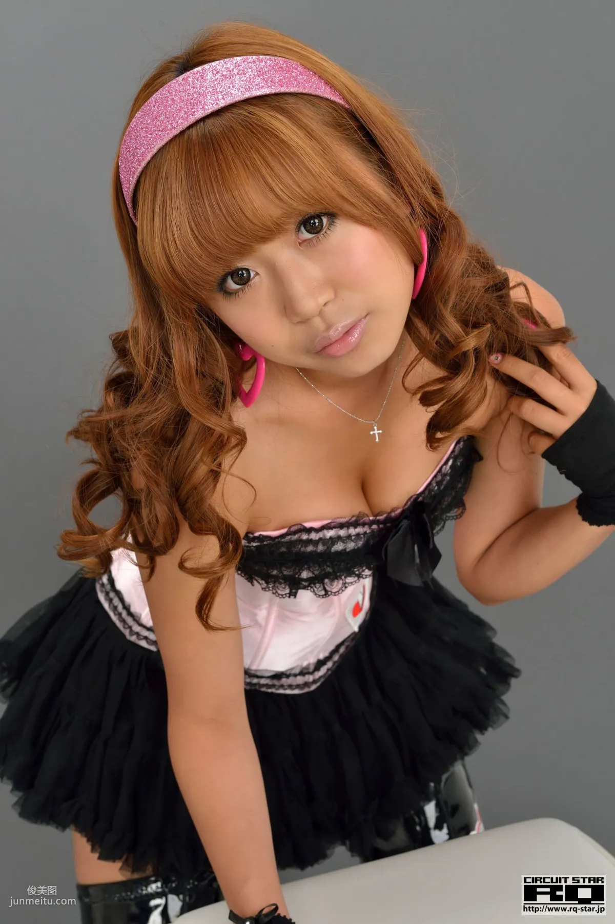 [RQ-STAR] NO.00674 Rie Takahashi 高橋莉江 Race Queen 寫真集 68