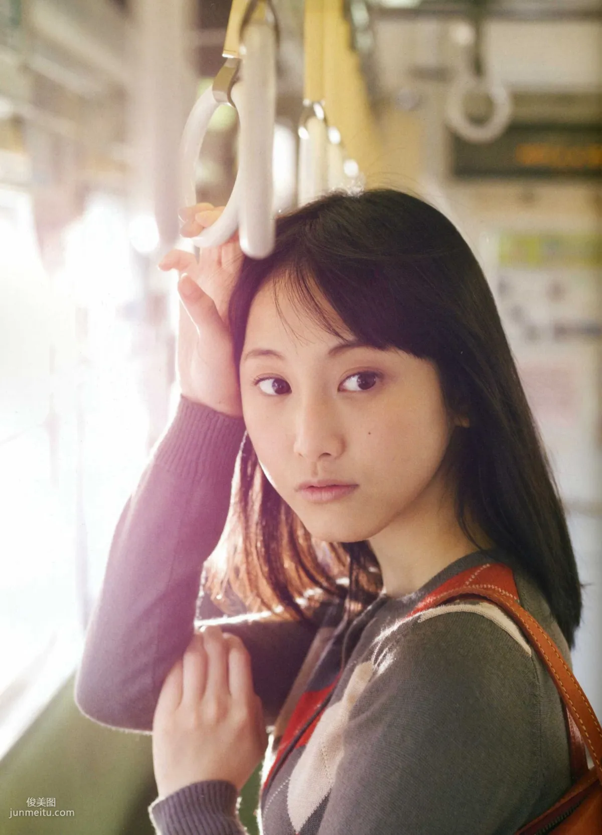 松井玲奈 《Kingyo》 Goldfish [PB寫真集] 54