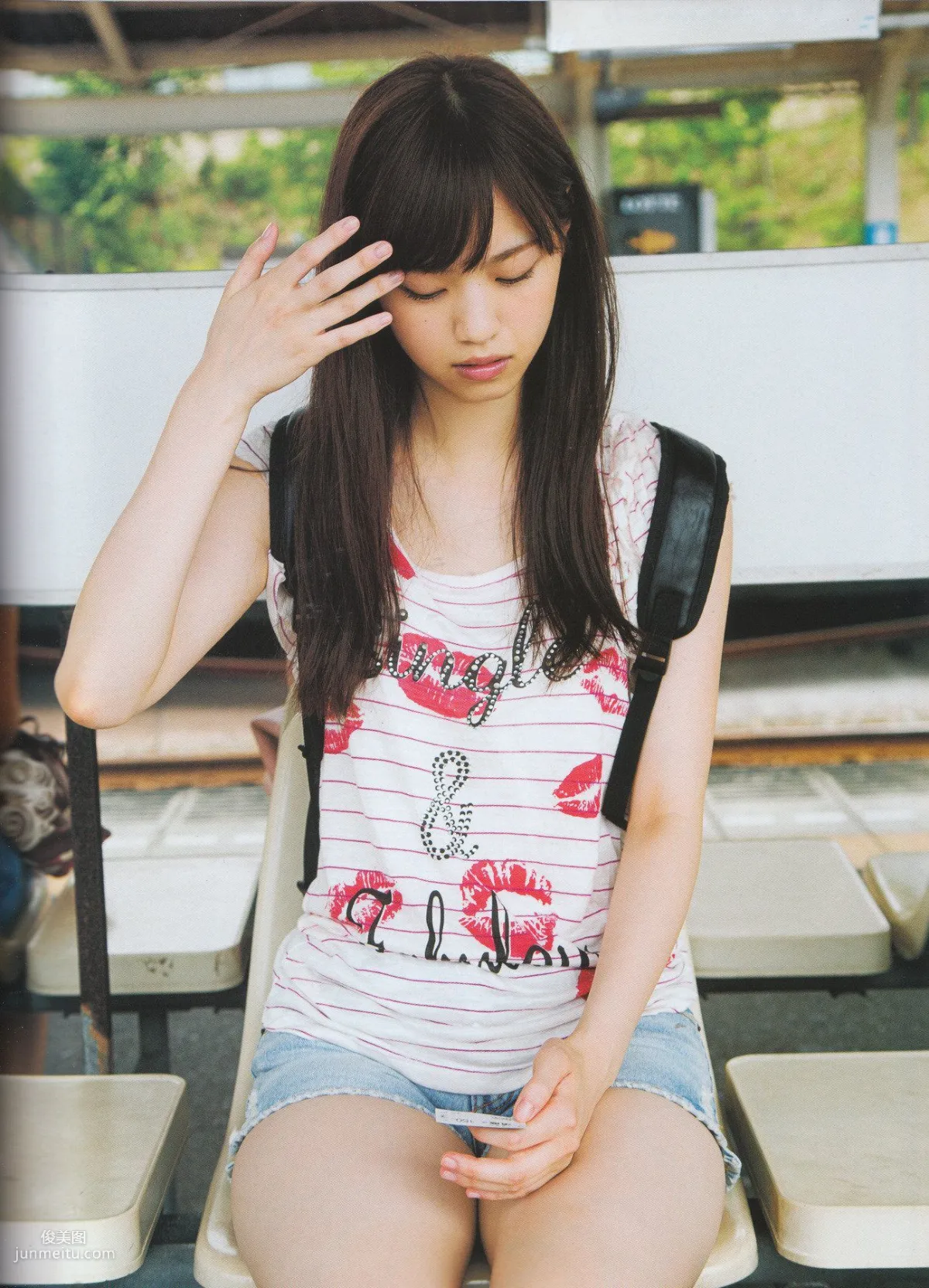 Nanase Nishino《Everyday Clothes》 [Photo Books] photo 50