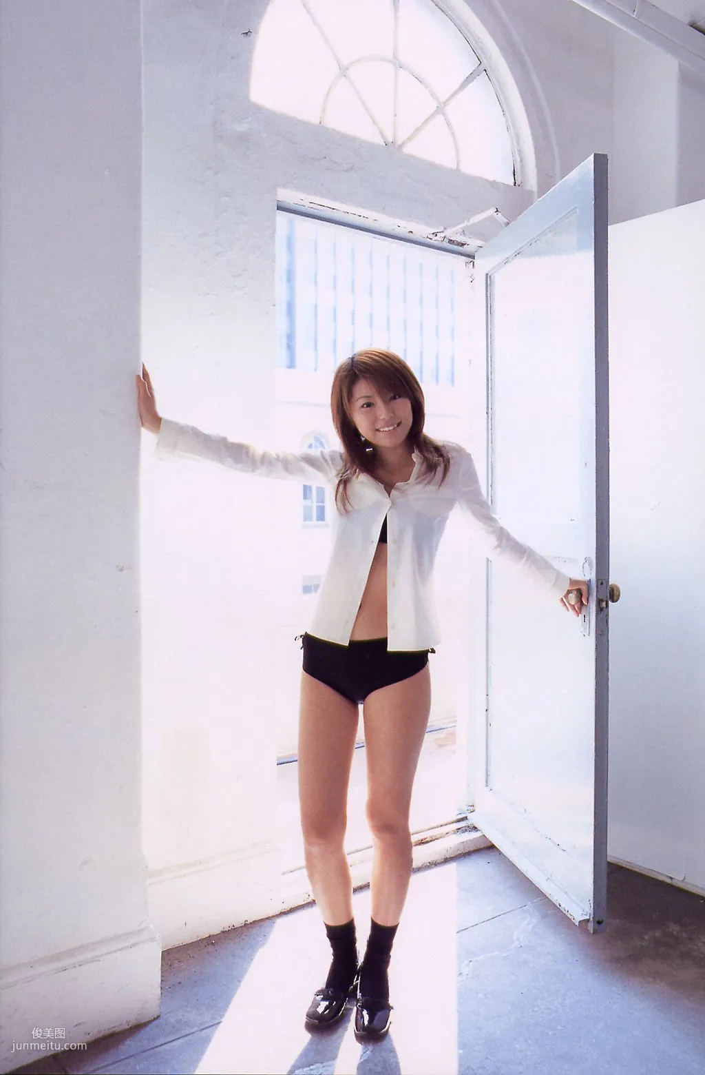若槻千夏《chinatsu graphy》千夏グラフィー [PB寫真集] 14