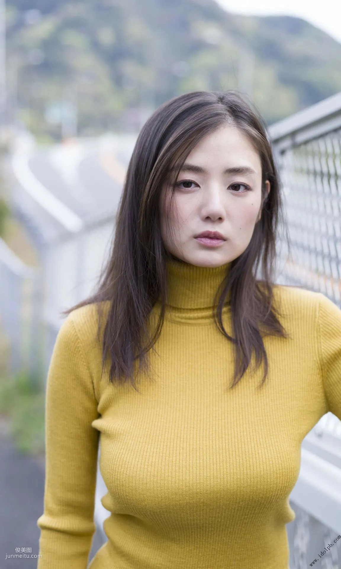 Moemi Katayama Awakening [Photo Books] photo 11
