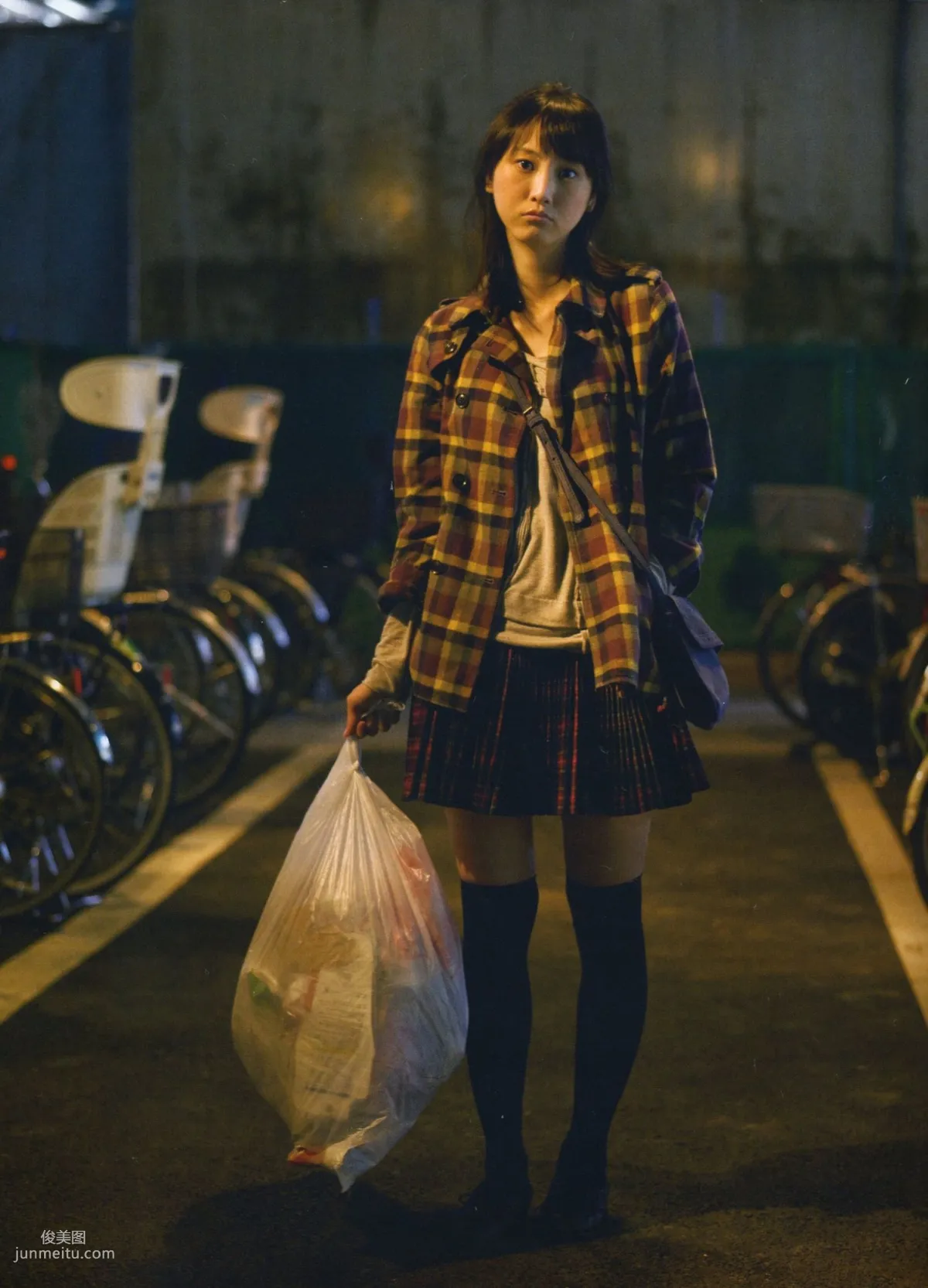 松井玲奈 《Kingyo》 Goldfish [PB寫真集] 46