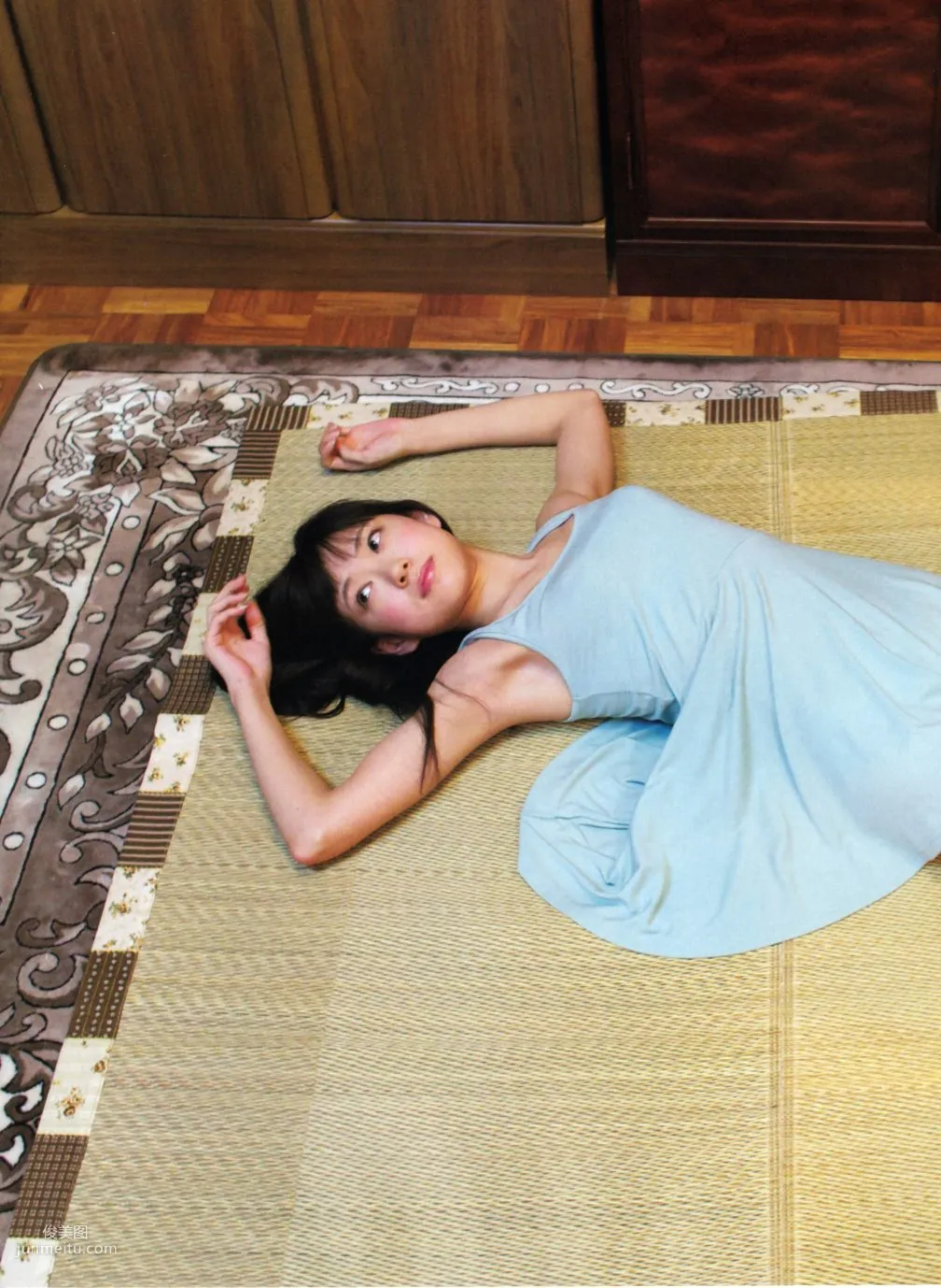 Miyuki Watanabe, Miru Kami [Photo book] Photo Set photo 75