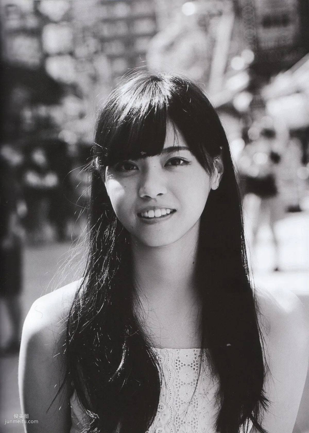 Nanase Nishino《Everyday Clothes》 [Photo Books] photo 35