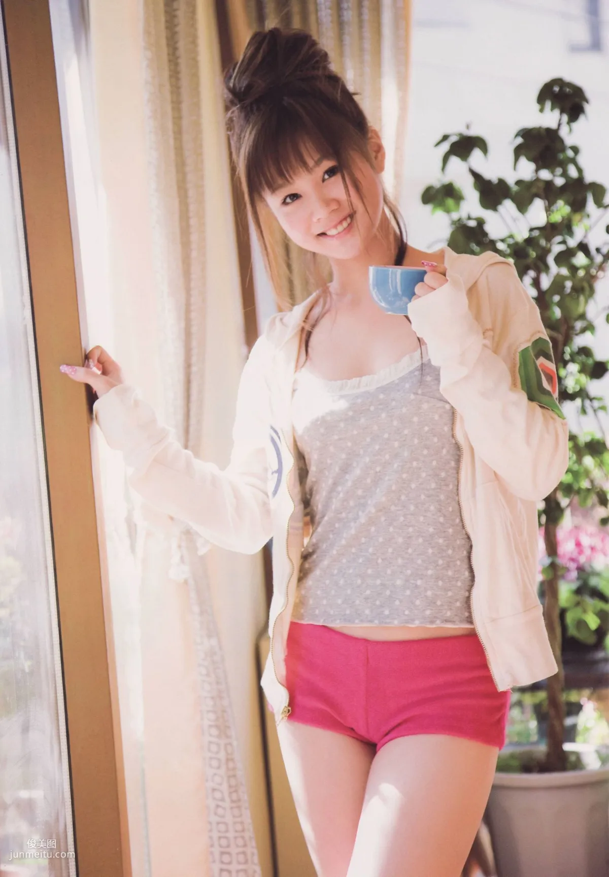 新垣裡沙 《happygirl》 [Photobook] 寫真集 46