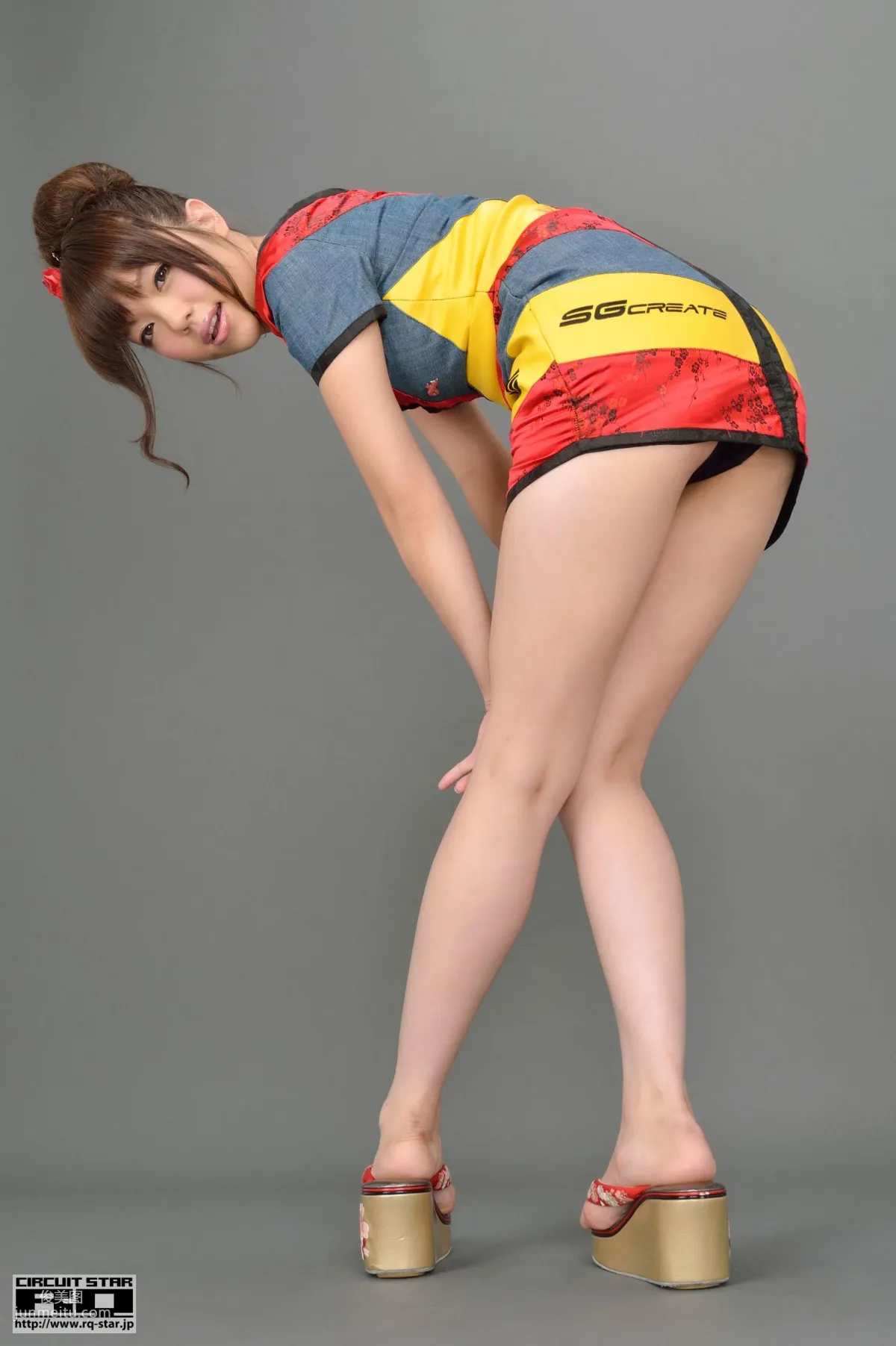 [RQ-STAR] NO.00725 Natsuki Higurashi 日暮なつき Race Queen 寫真集 17