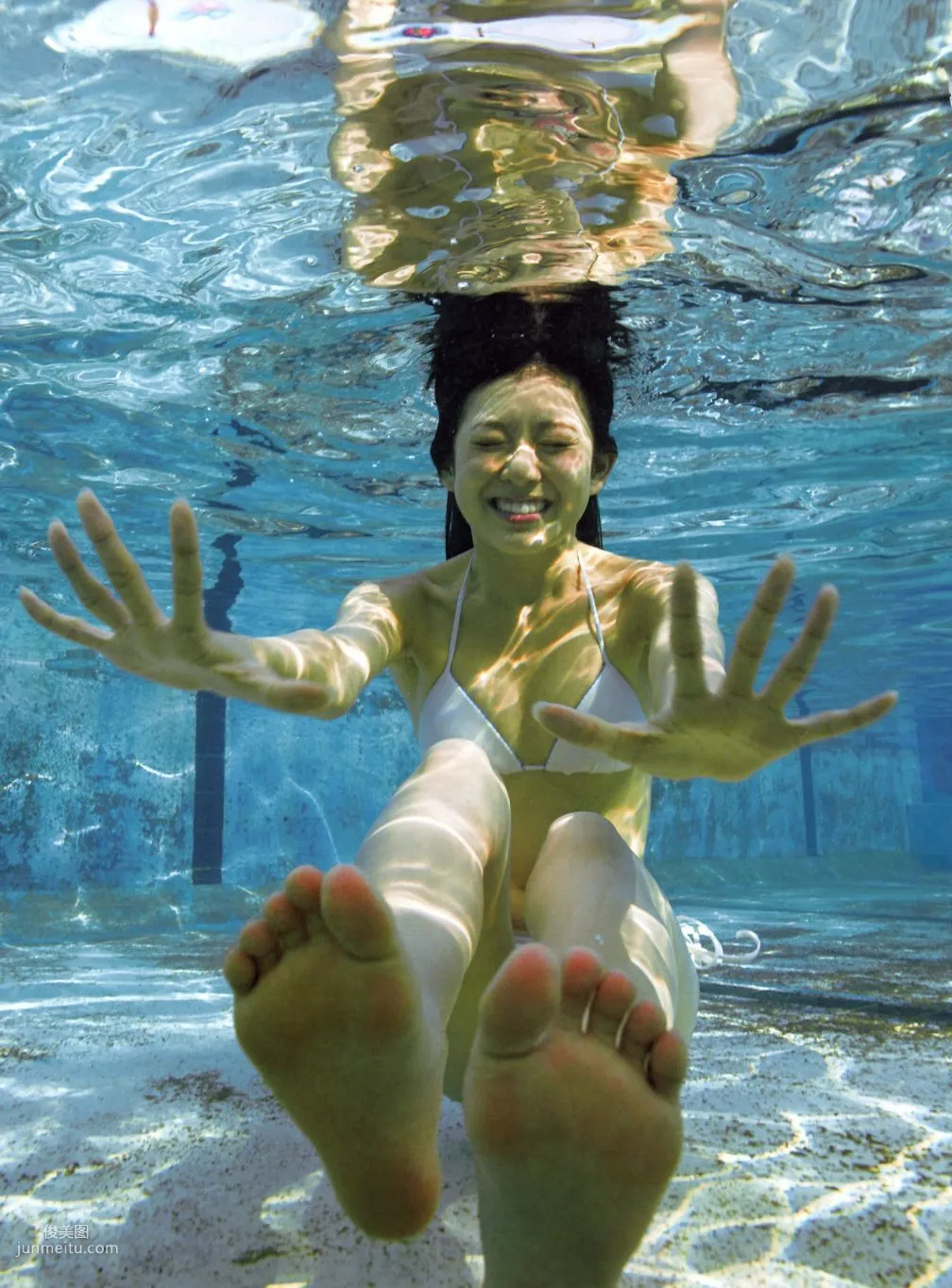 Miyuki Watanabe, Miru Kami [Photo book] Photo Set photo 90