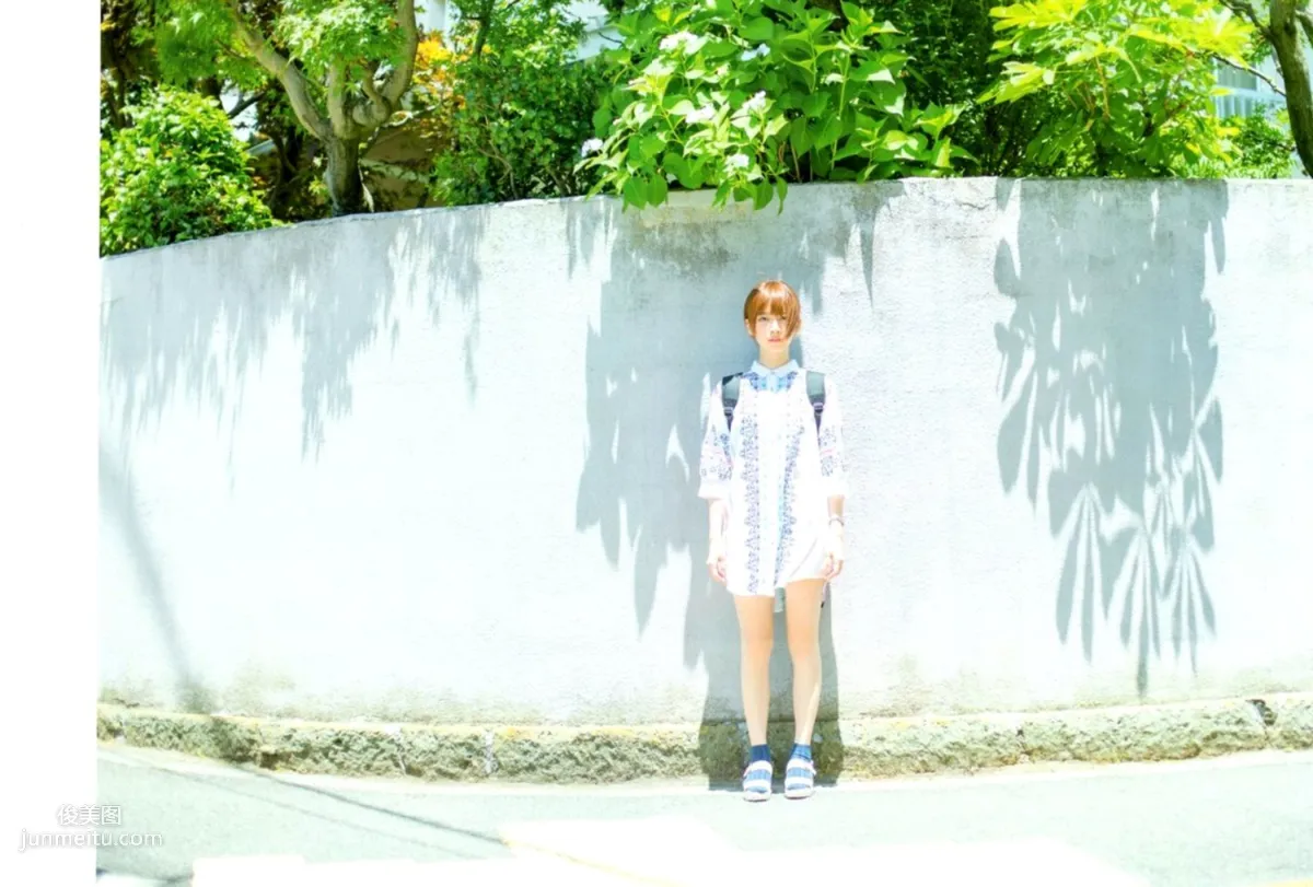 Nanami Hashimoto Gentle Thorns [Photo Books] photo 82