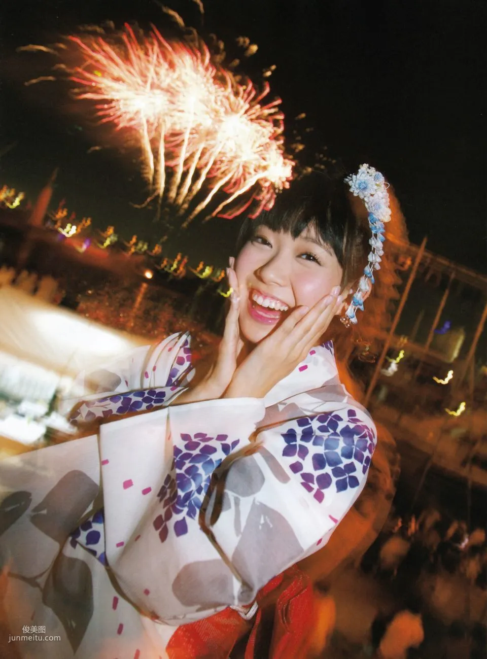 Miyuki Watanabe, Miru Kami [Photo book] Photo Set photo 42