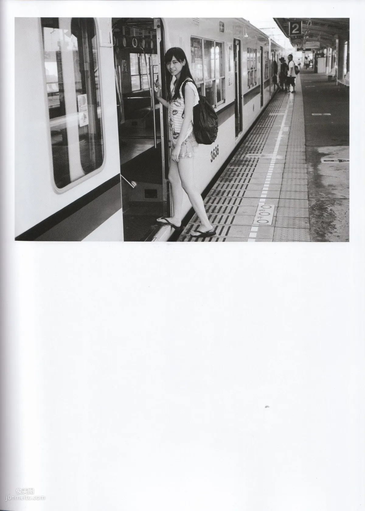 Nanase Nishino《Everyday Clothes》 [Photo Books] photo 68