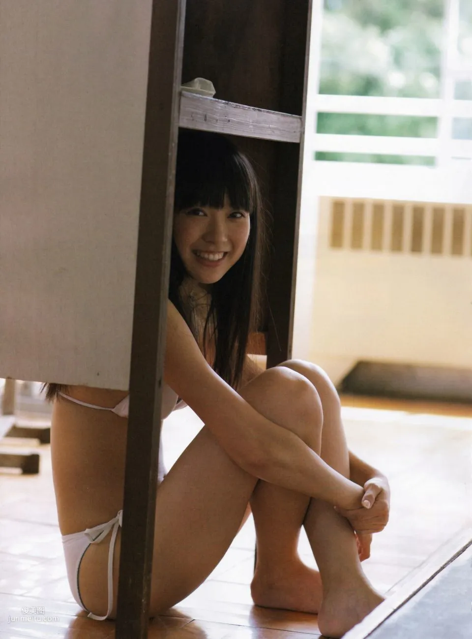 Miyuki Watanabe, Miru Kami [Photo book] Photo Set photo 83