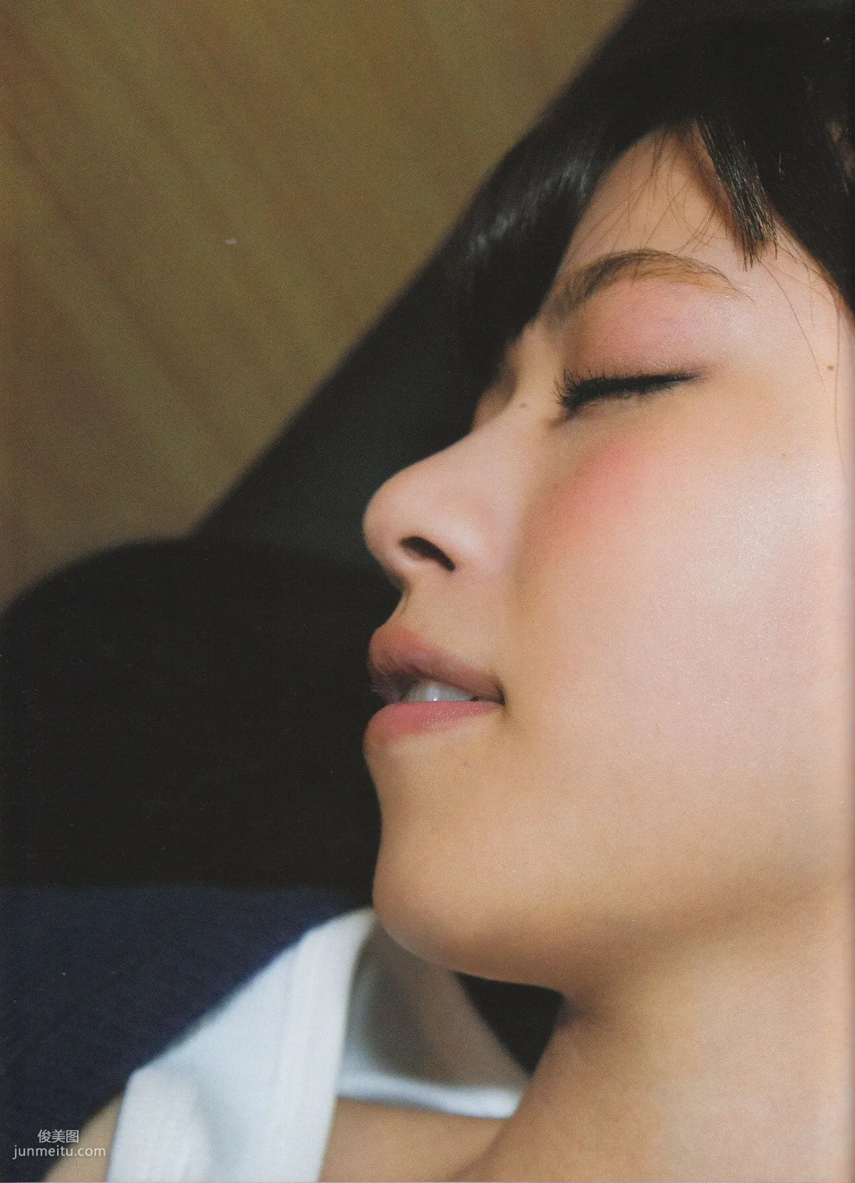 Nanase Nishino《Everyday Clothes》 [Photo Books] photo 16
