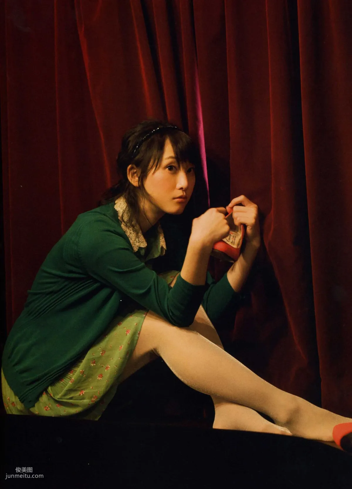 松井玲奈 《Kingyo》 Goldfish [PB寫真集] 129