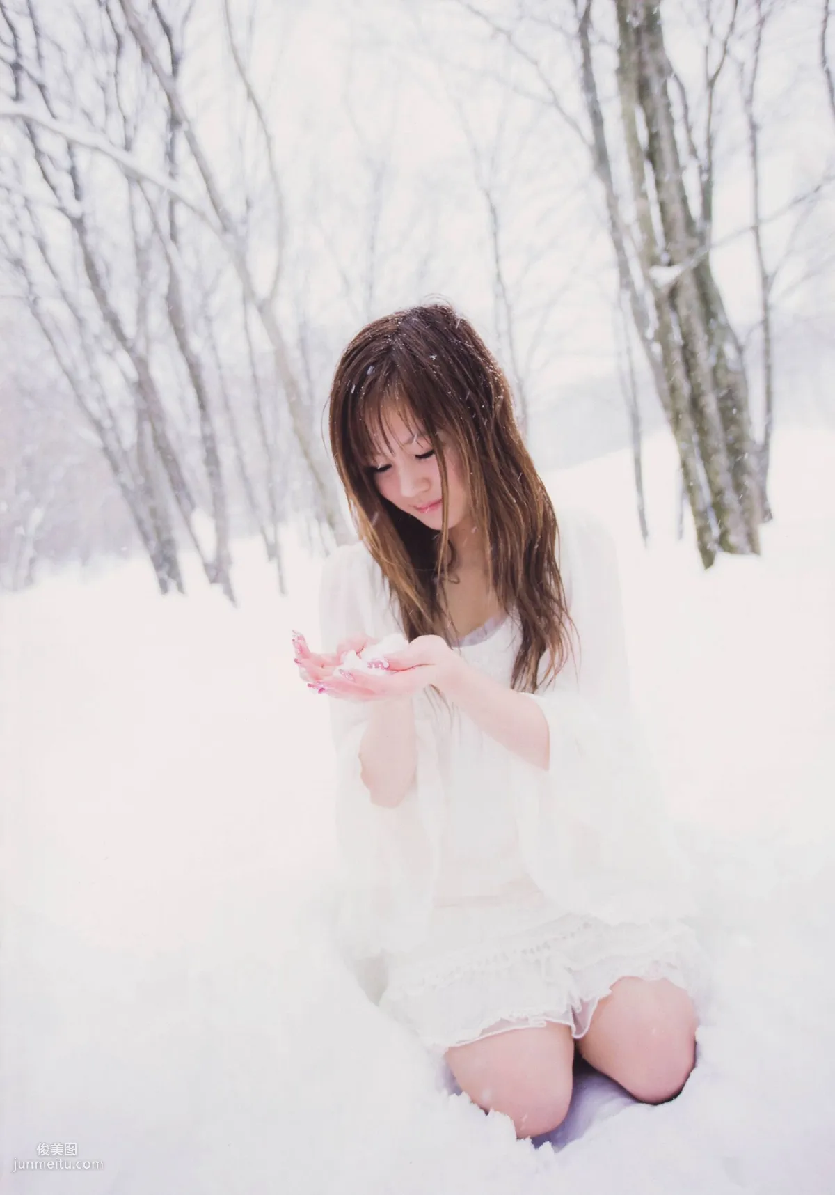 新垣裡沙 《happygirl》 [Photobook] 寫真集 34