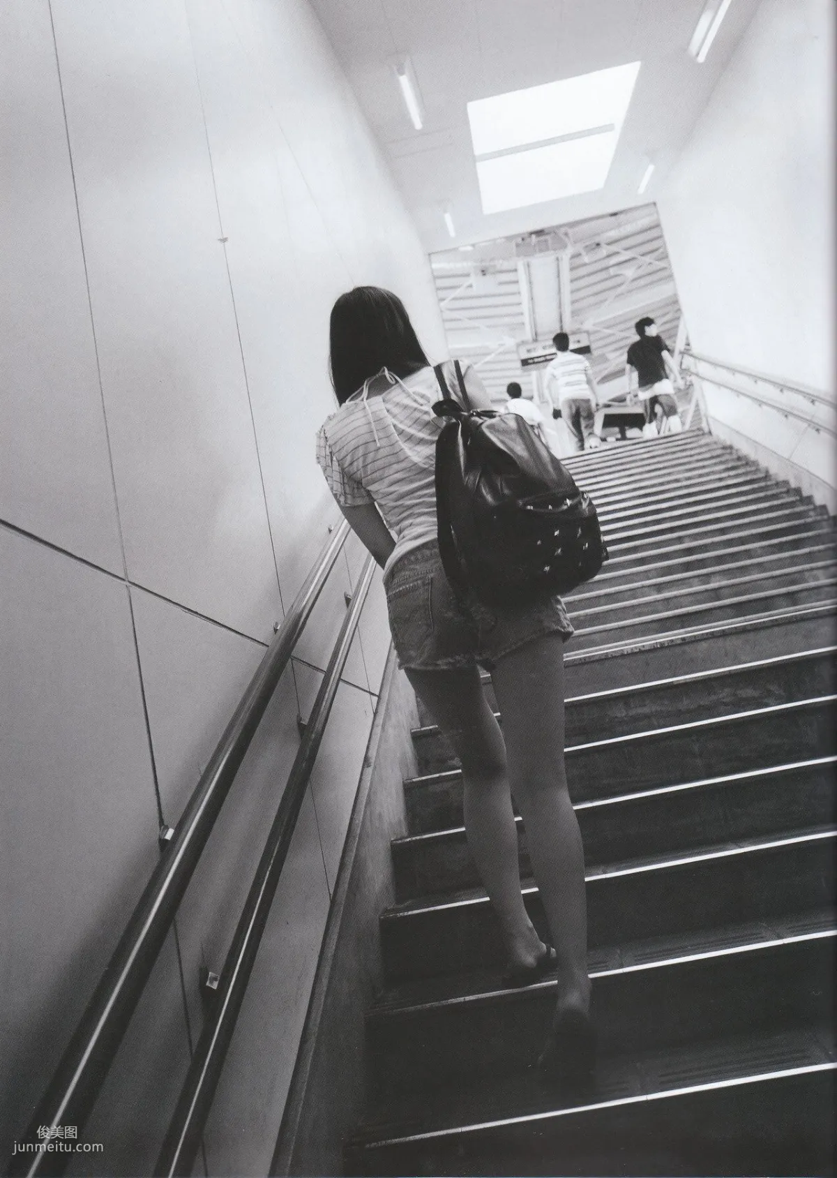 Nanase Nishino《Everyday Clothes》 [Photo Books] photo 49