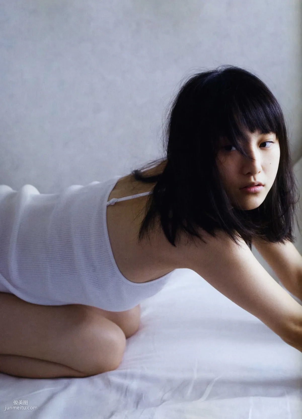 松井玲奈 《Kingyo》 Goldfish [PB寫真集] 101