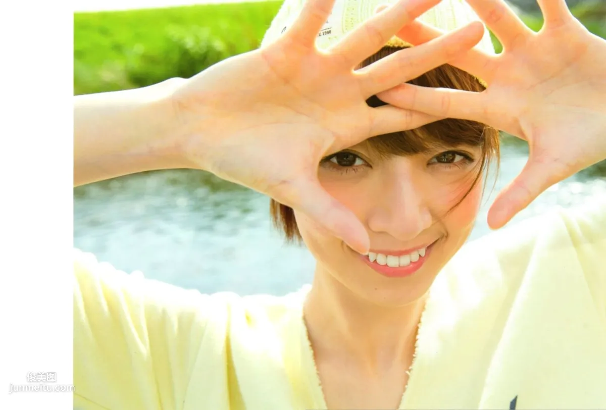 Nanami Hashimoto Gentle Thorns [Photo Books] photo 94