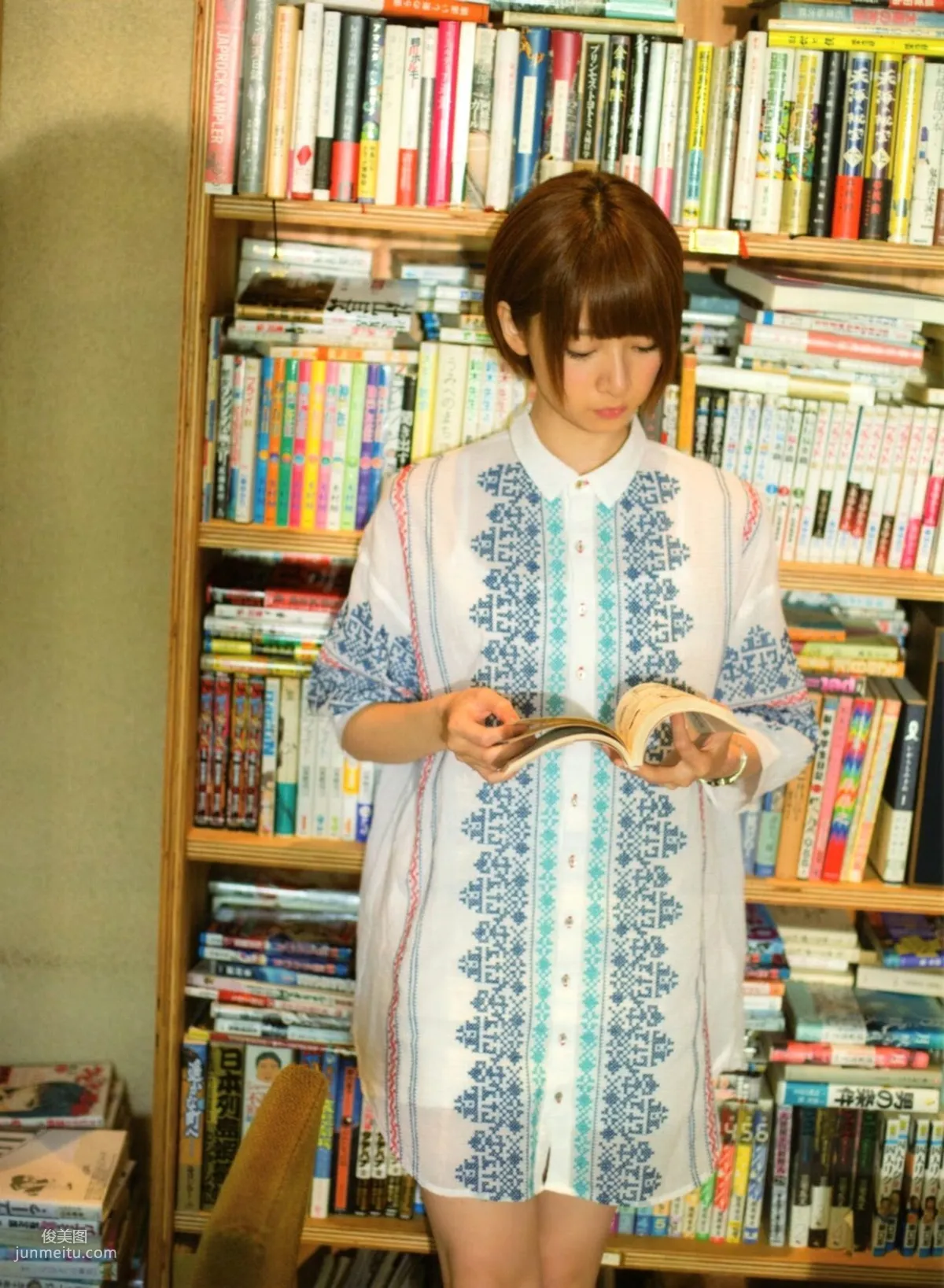 Nanami Hashimoto Gentle Thorns [Photo Books] photo 65