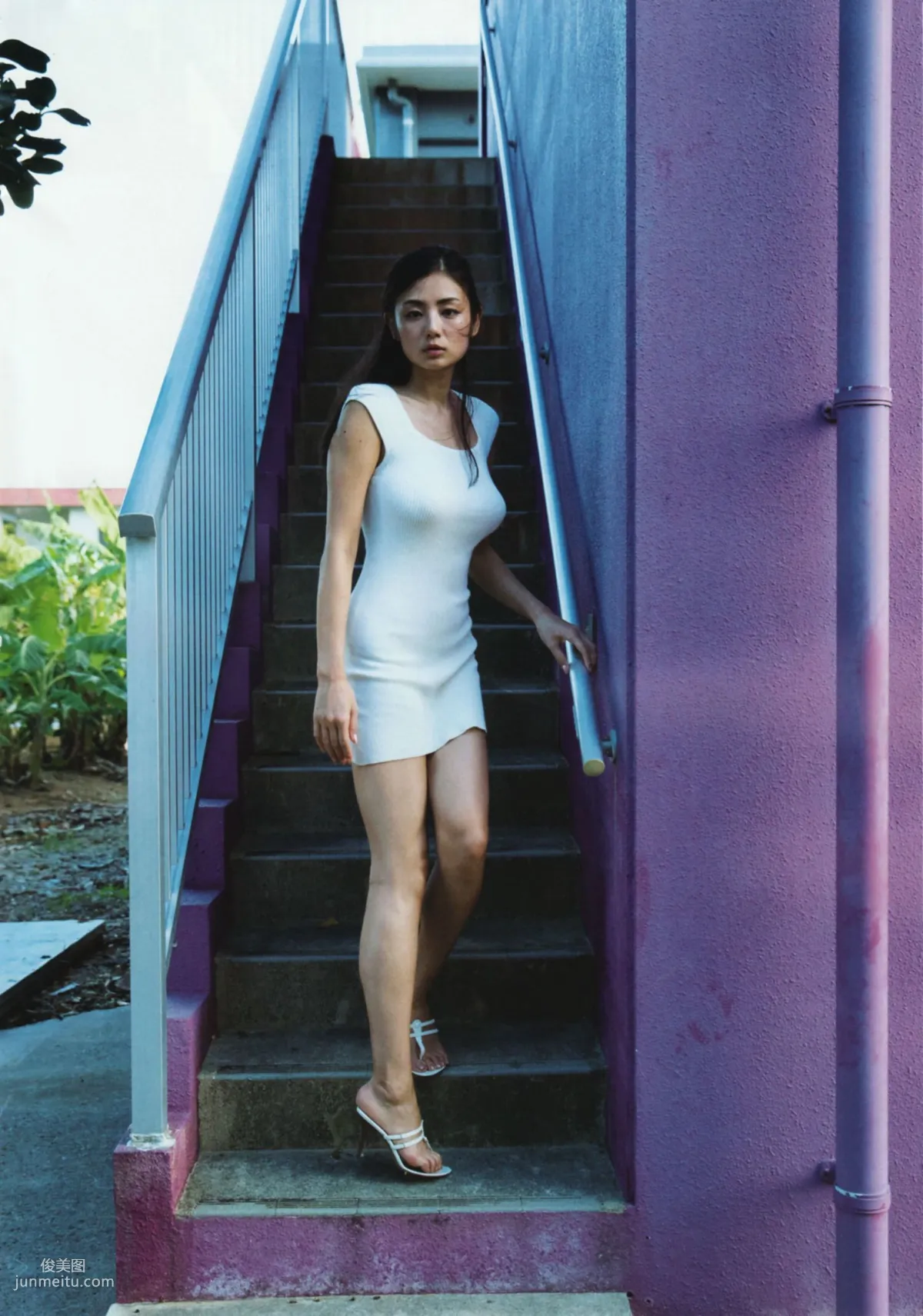 片山萌美《人魚》 [Photo book] 写真集92